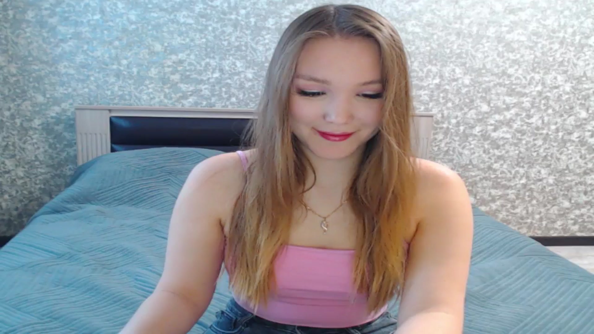 Gallery image thumbnail from Flame_inside1's myfreecams stream on, 03/12/2026, 07:27 image 4 of 20