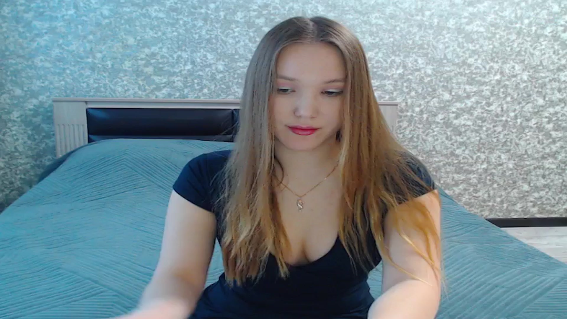 Gallery image thumbnail from Flame_inside1's myfreecams stream on, 03/13/2026, 07:23 image 18 of 20
