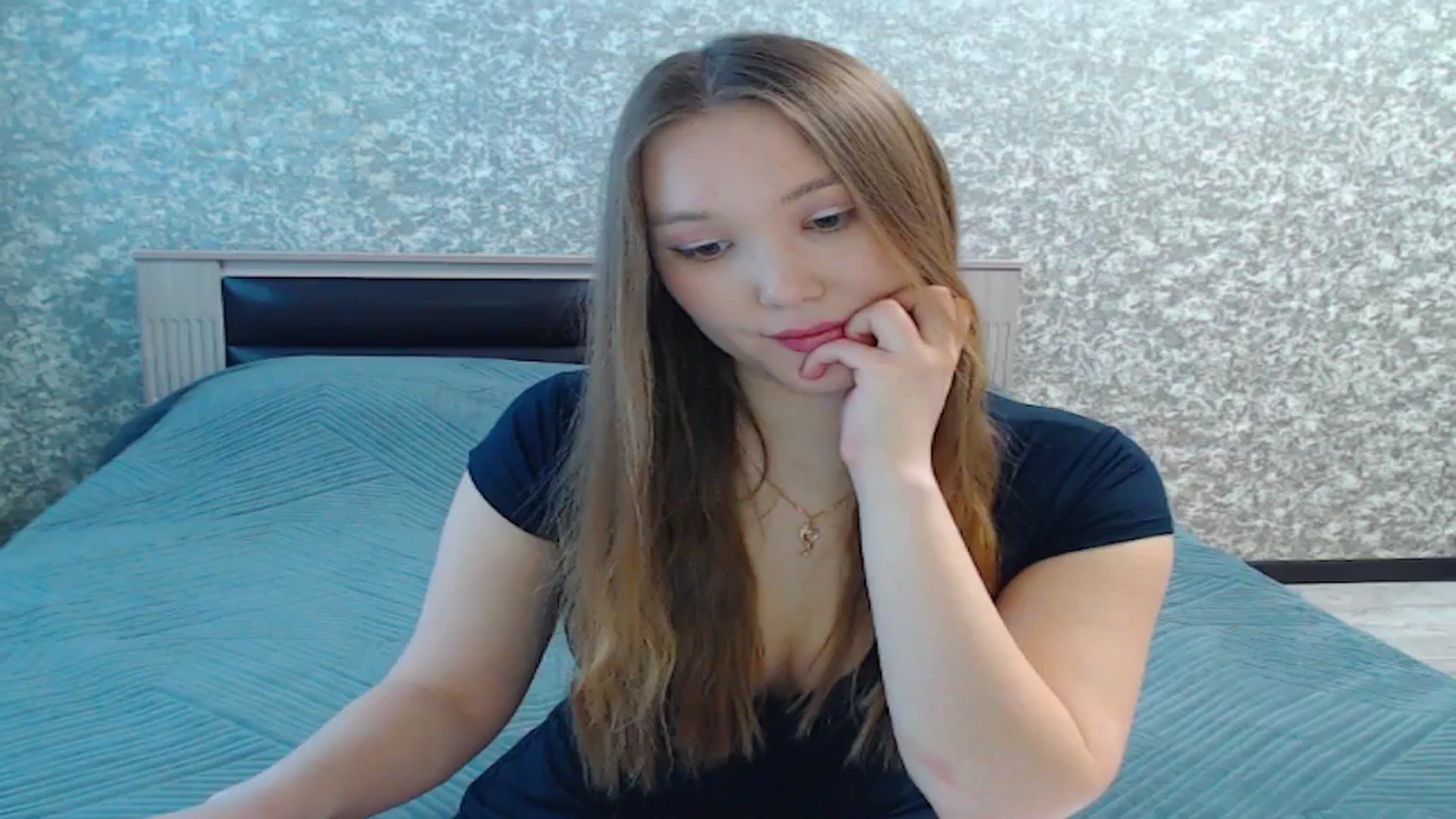 Gallery image thumbnail from Flame_inside1's myfreecams stream on, 03/13/2026, 07:23 image 17 of 20