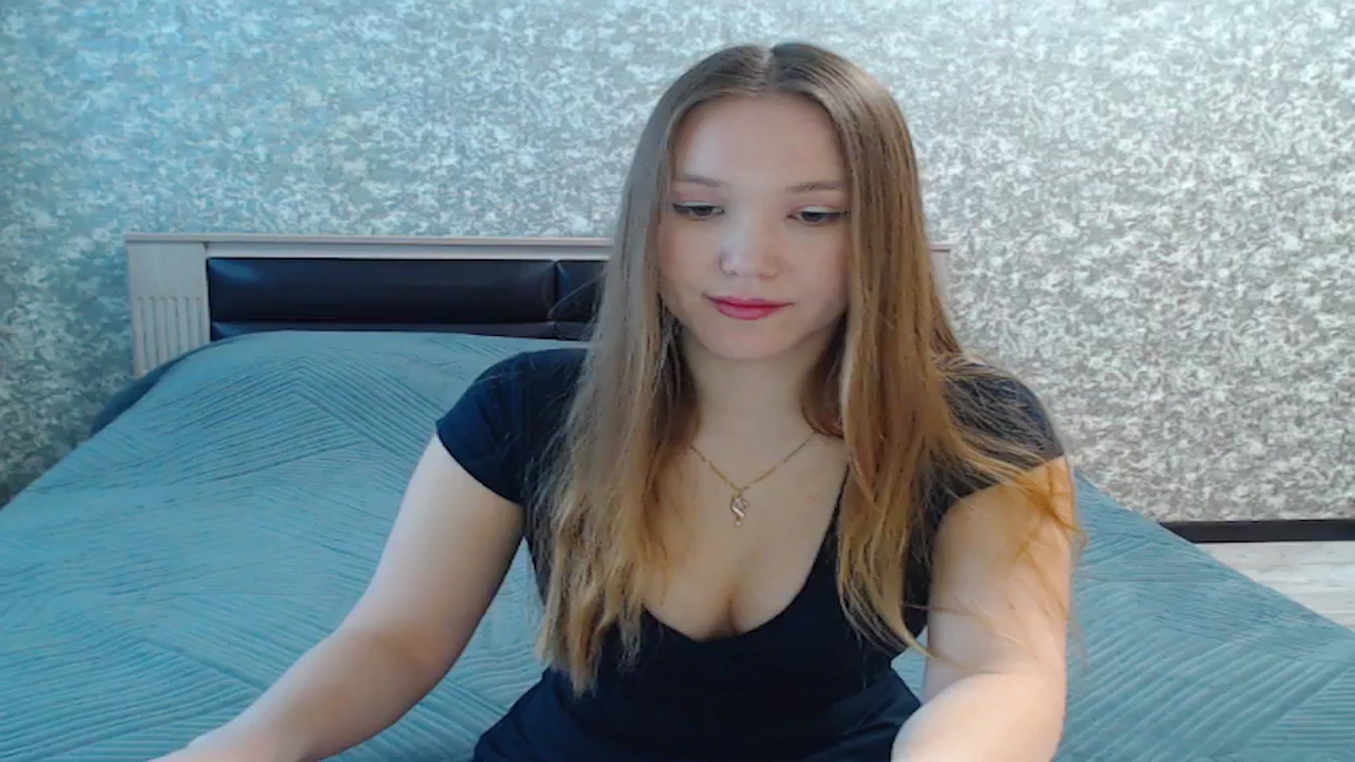 Gallery image thumbnail from Flame_inside1's myfreecams stream on, 03/13/2026, 07:23 image 8 of 20