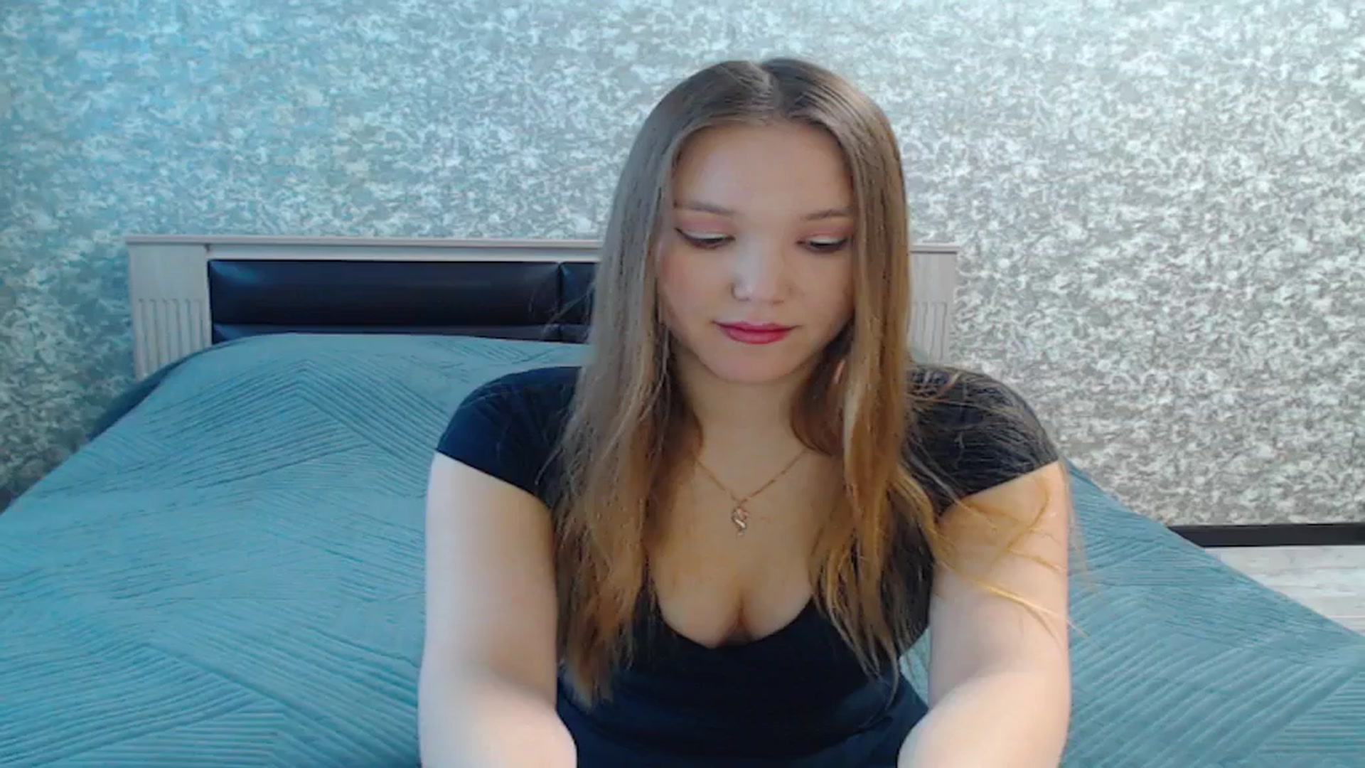 Gallery image thumbnail from Flame_inside1's myfreecams stream on, 03/13/2026, 07:23 image 9 of 20