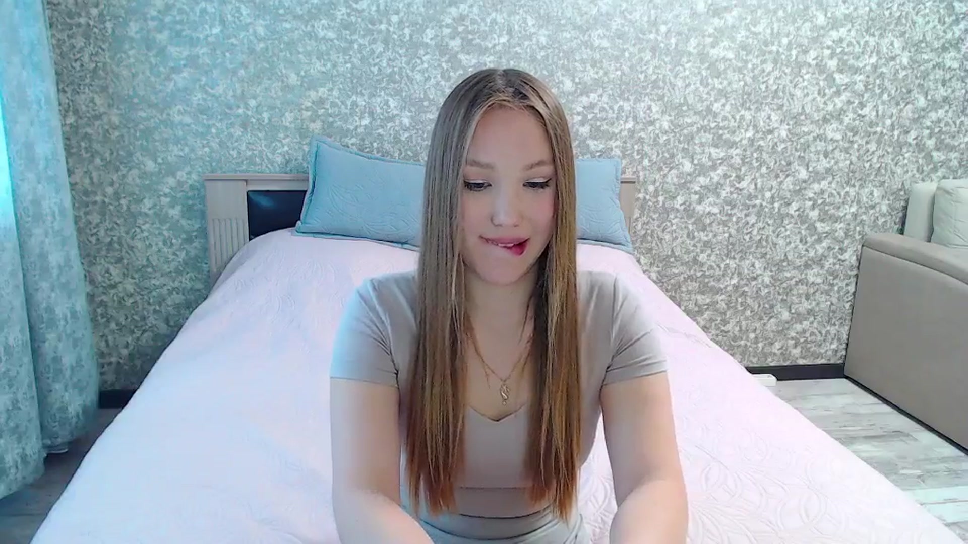 Gallery image thumbnail from Flame_inside1's myfreecams stream on, 04/20/2026, 06:43 image 19 of 20