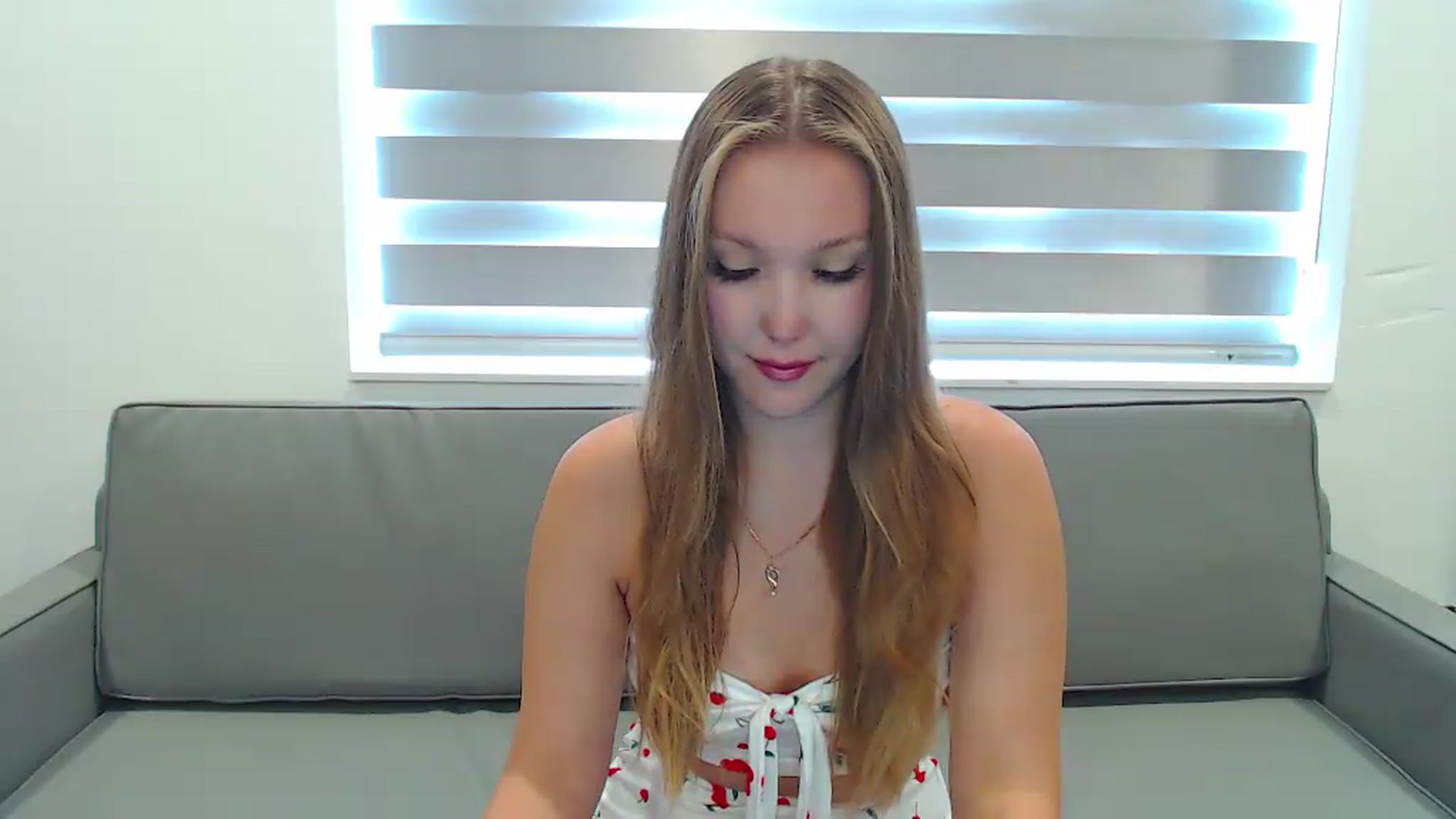 Gallery image thumbnail from Flame_inside1's myfreecams stream on, 06/05/2026, 04:49 image 19 of 20