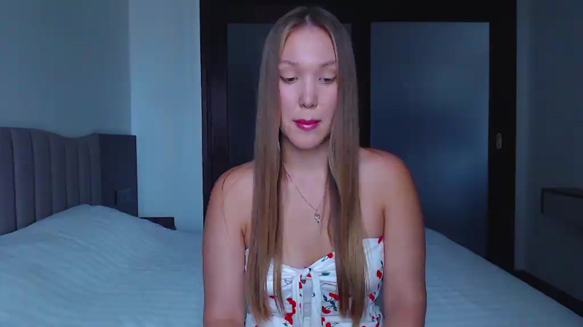 Gallery image thumbnail from Flame_inside1's myfreecams stream on, 07/08/2026, 05:31 image 5 of 20