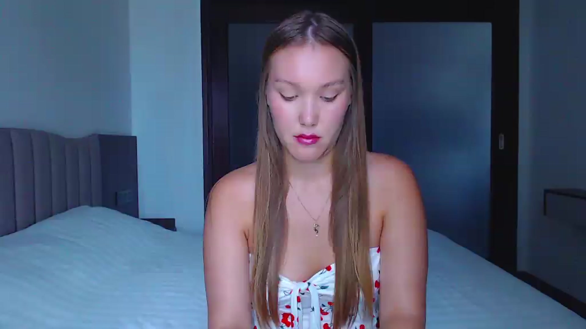 Gallery image thumbnail from Flame_inside1's myfreecams stream on, 07/08/2026, 05:31 image 1 of 20