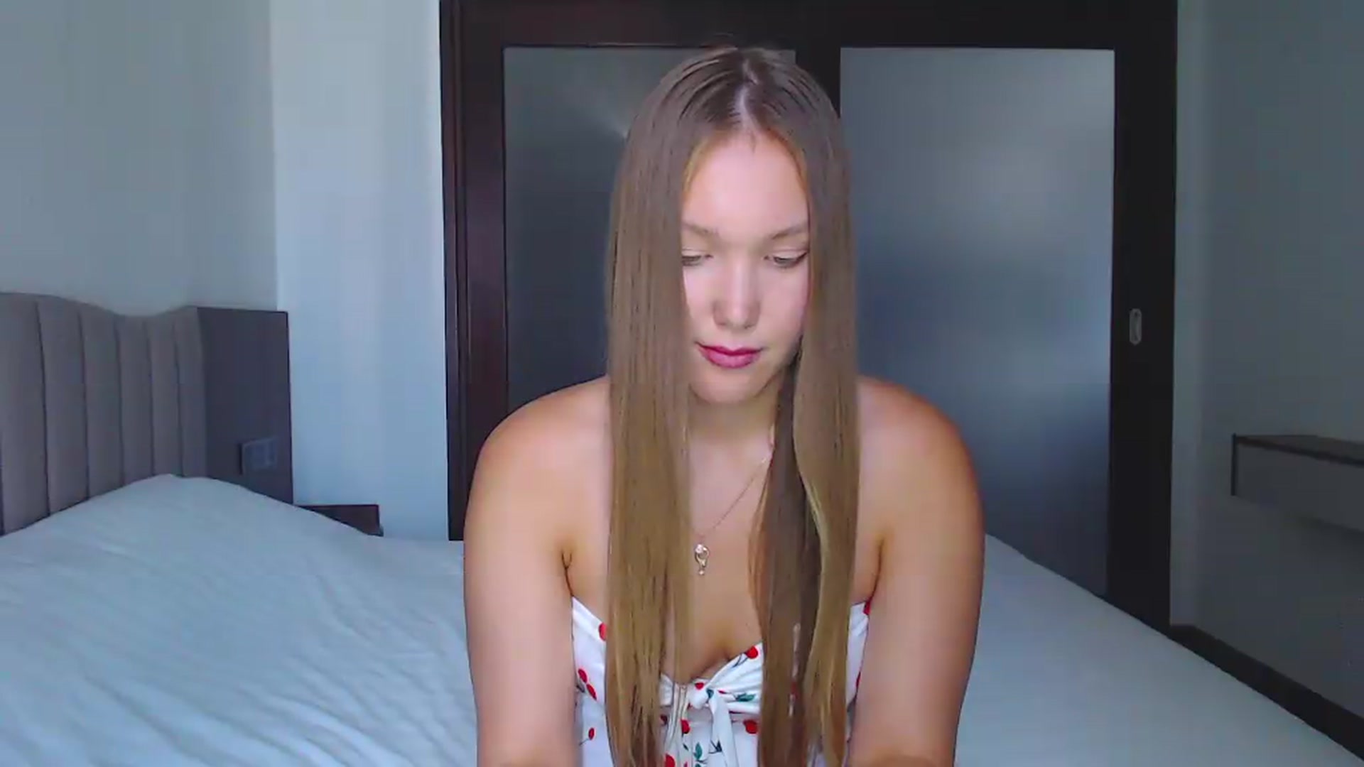 Gallery image thumbnail from Flame_inside1's myfreecams stream on, 07/08/2026, 06:35 image 10 of 20