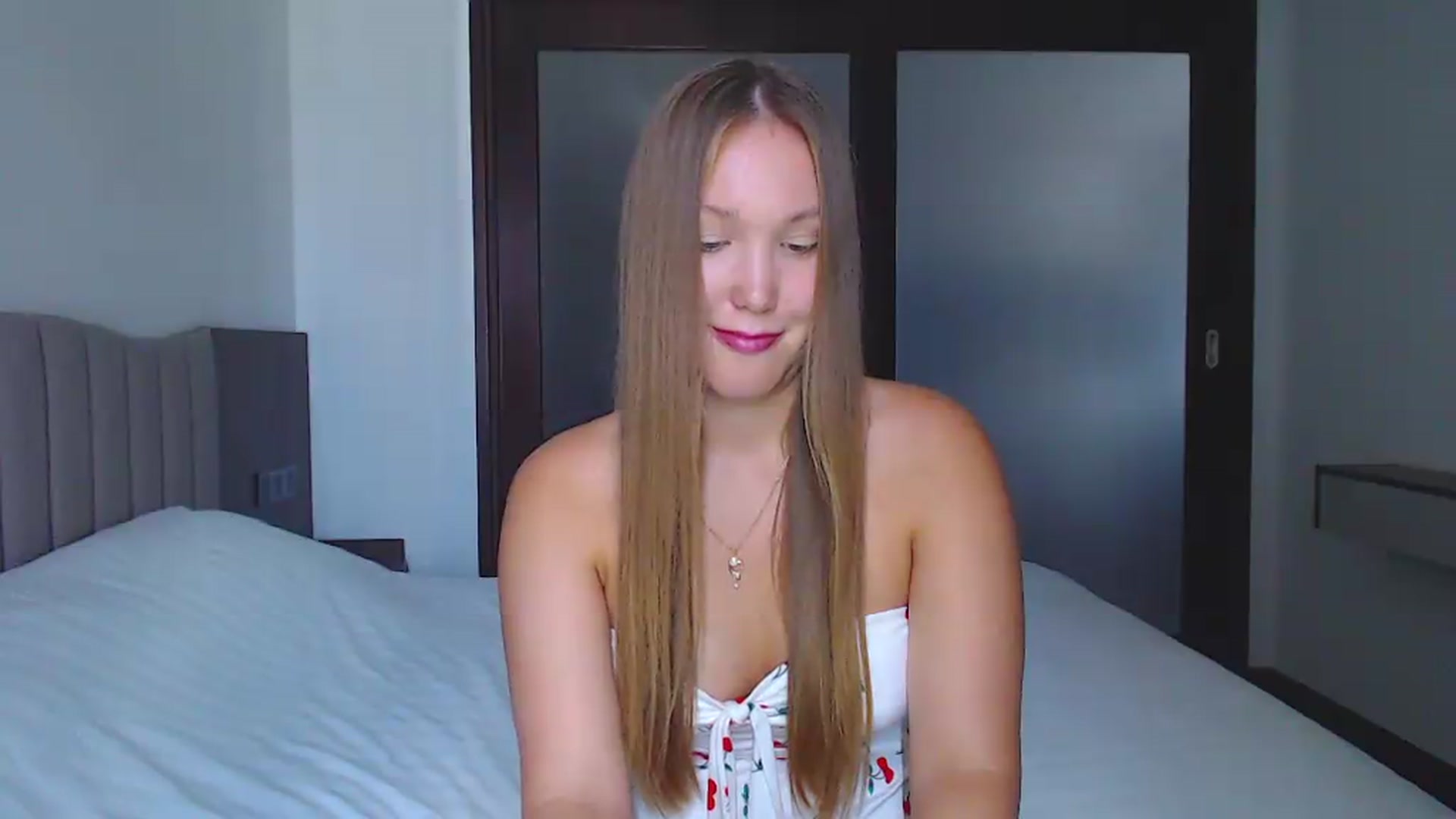 Gallery image thumbnail from Flame_inside1's myfreecams stream on, 07/08/2026, 06:35 image 14 of 20