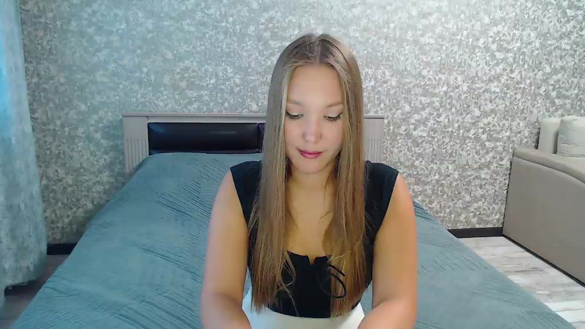 Gallery image thumbnail from Flame_inside1's myfreecams stream on, 08/27/2026, 07:15 image 9 of 20