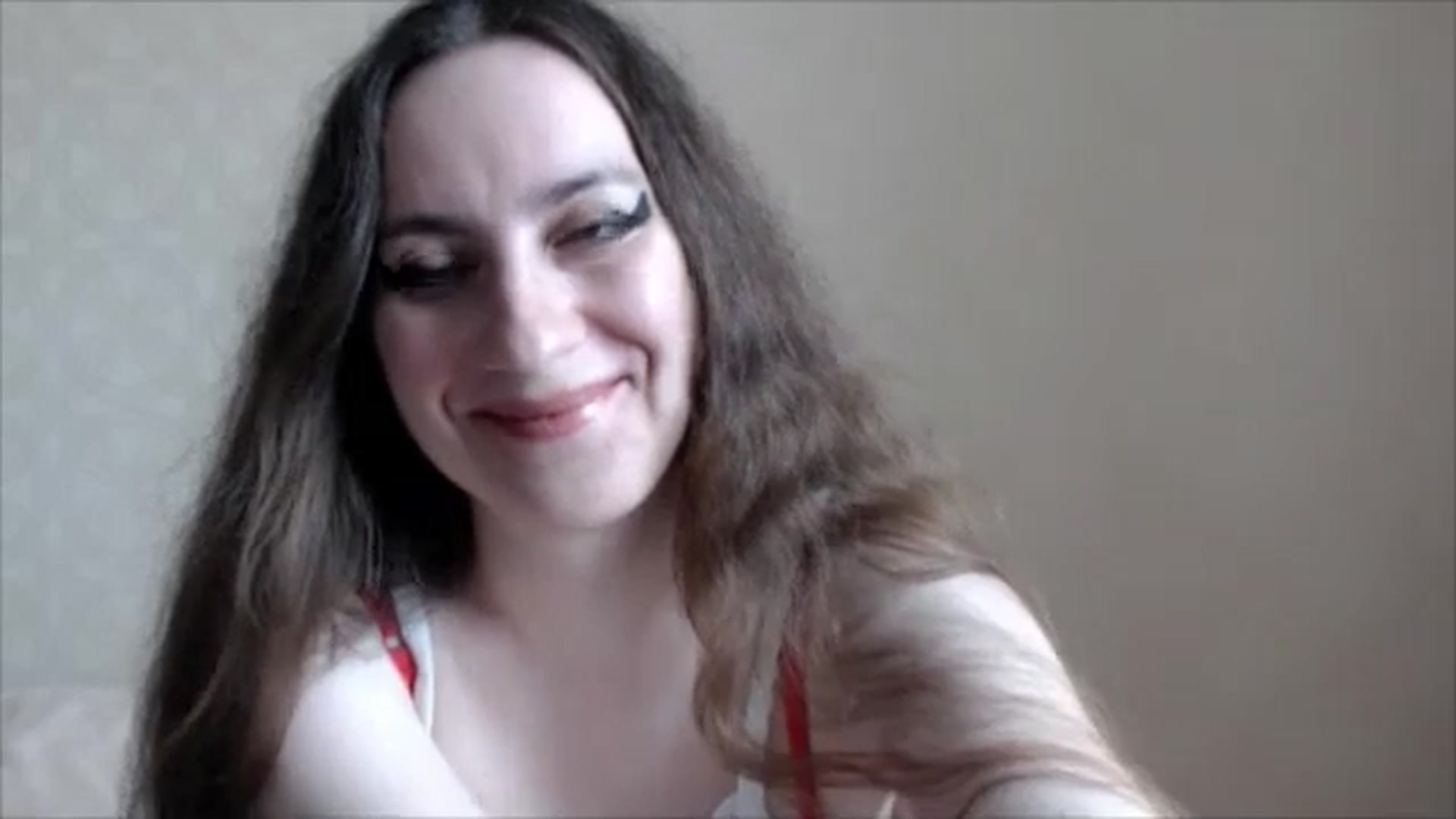 Gallery image thumbnail from FlamedAngel's myfreecams stream on, 08/28/2024, 09:18 image 19 of 20