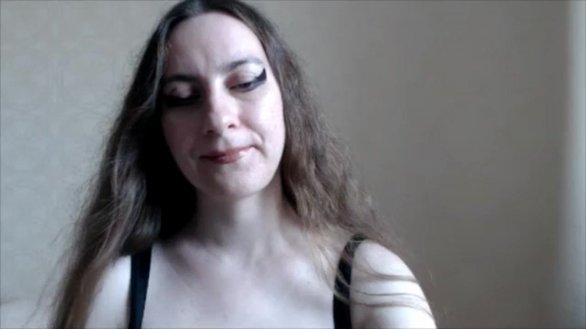 Gallery image thumbnail from FlamedAngel's myfreecams stream on, 08/29/2024, 09:05 image 17 of 20