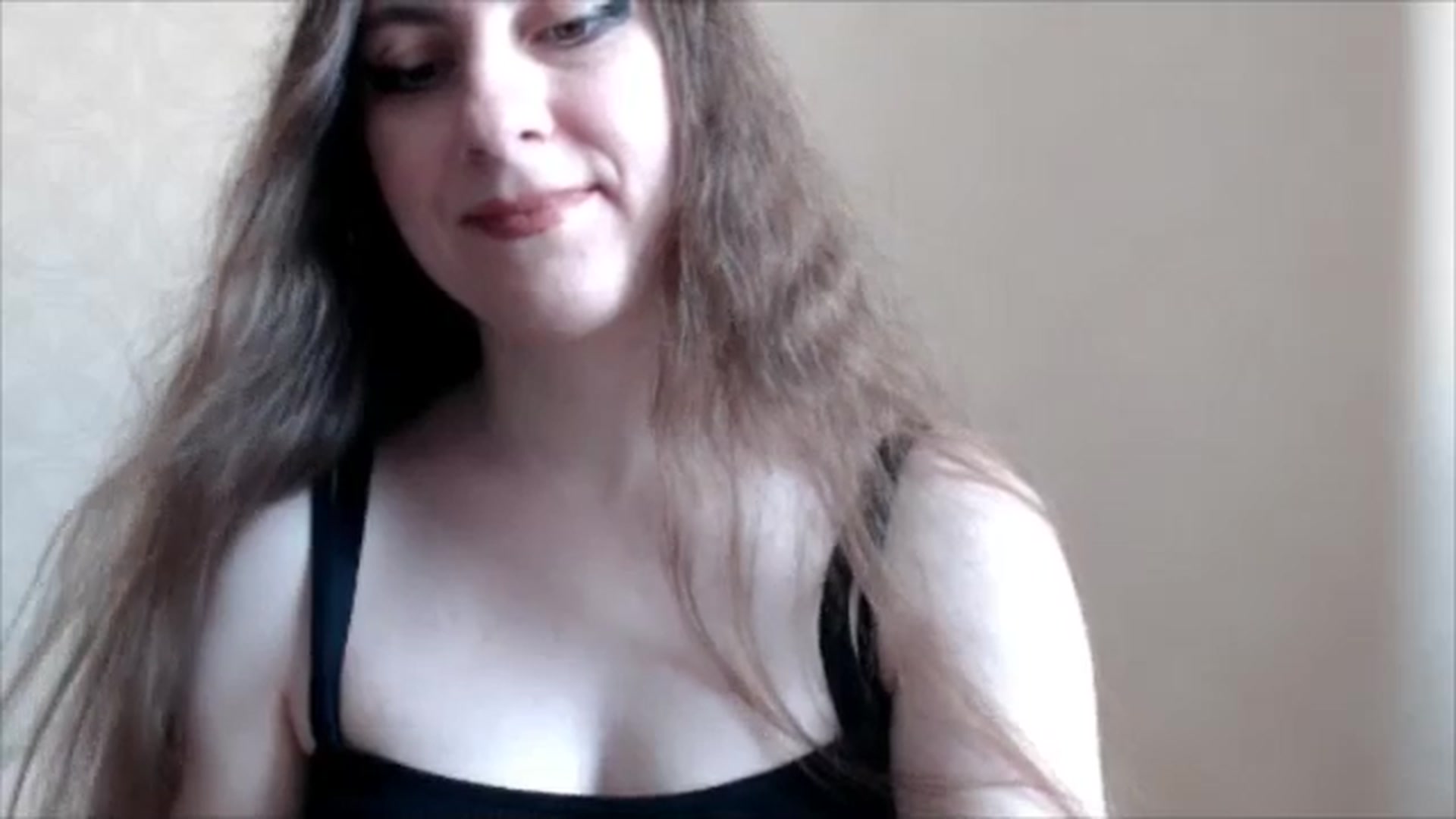 Gallery image thumbnail from FlamedAngel's myfreecams stream on, 08/29/2024, 09:05 image 10 of 20