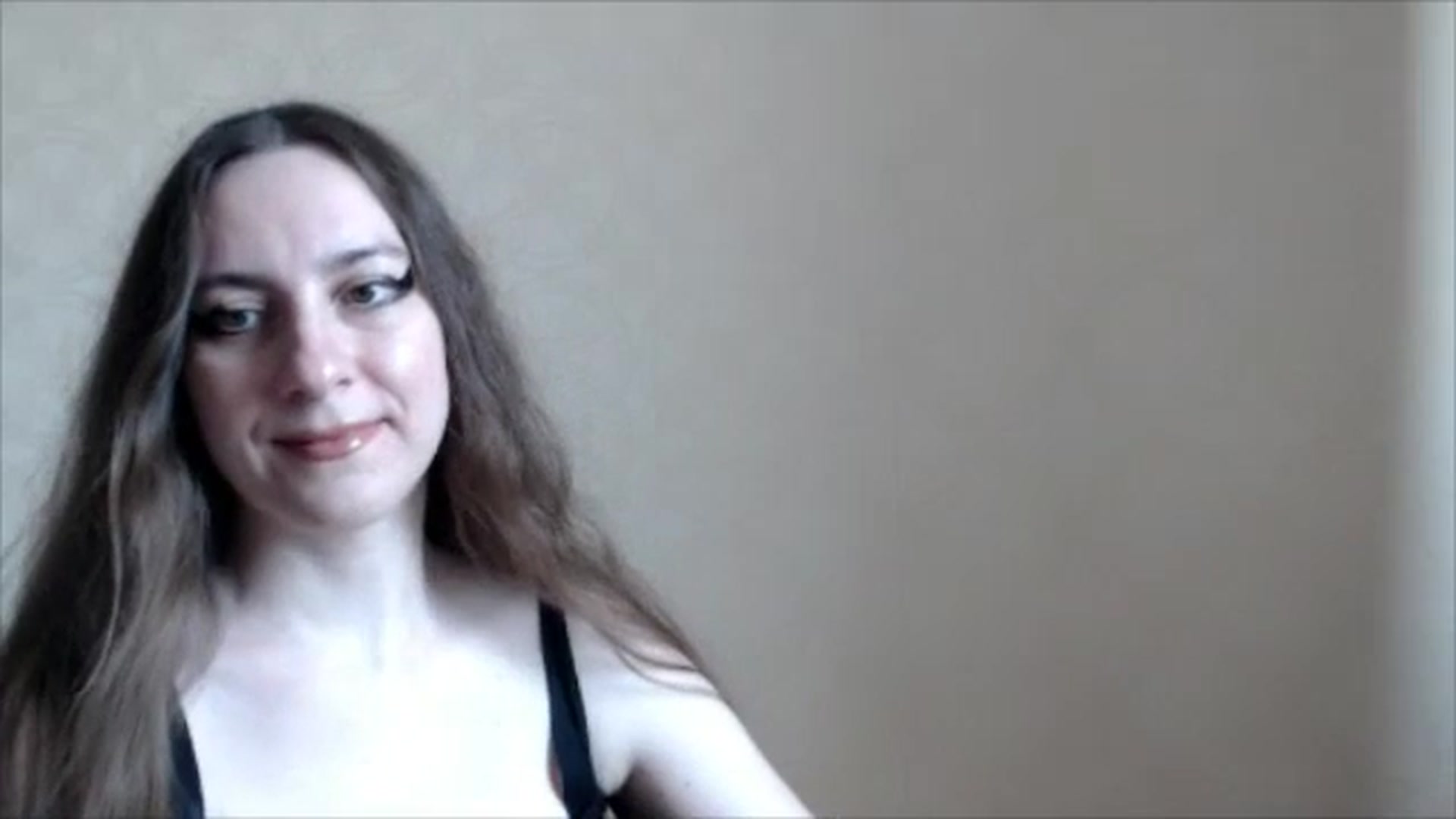 Gallery image thumbnail from FlamedAngel's myfreecams stream on, 08/29/2024, 09:05 image 6 of 20