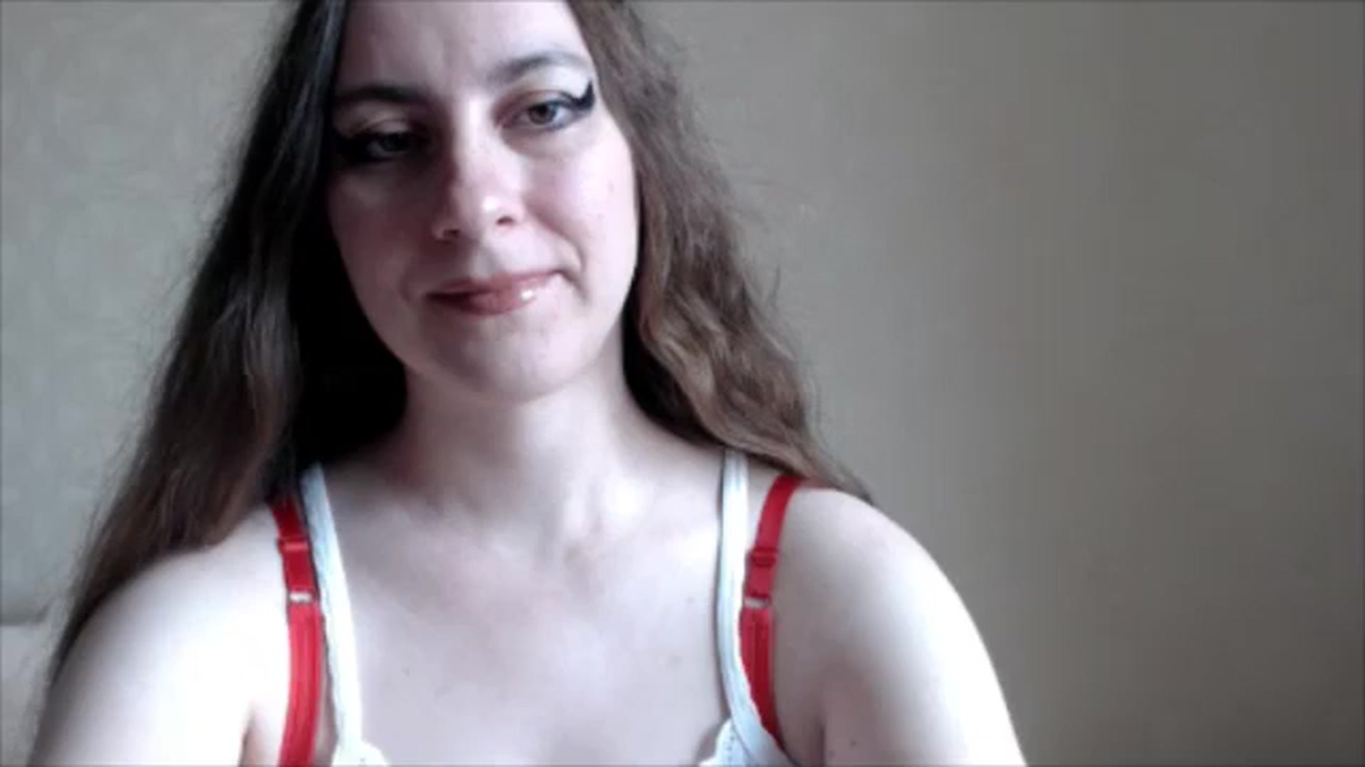 Gallery image thumbnail from FlamedAngel's myfreecams stream on, 09/05/2024, 08:05 image 1 of 20