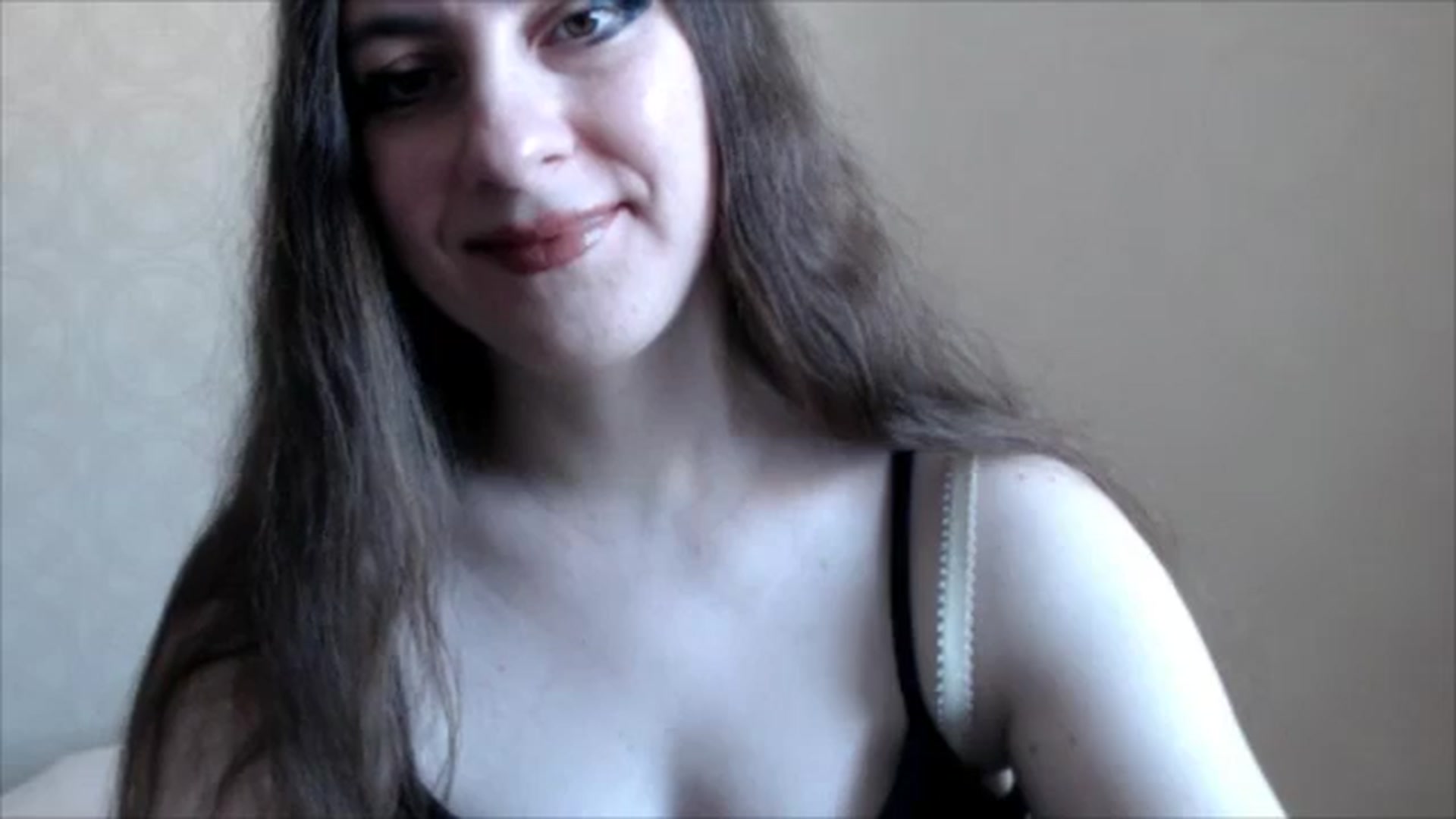 Gallery image thumbnail from FlamedAngel's myfreecams stream on, 04/22/2025, 08:47 image 4 of 20