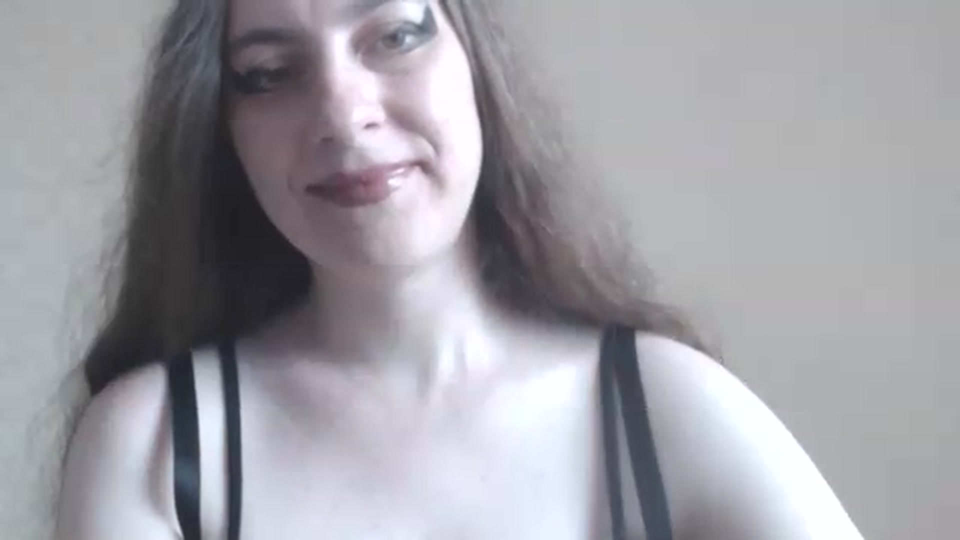 Gallery image thumbnail from FlamedAngel's myfreecams stream on, 07/26/2026, 08:50 image 14 of 20