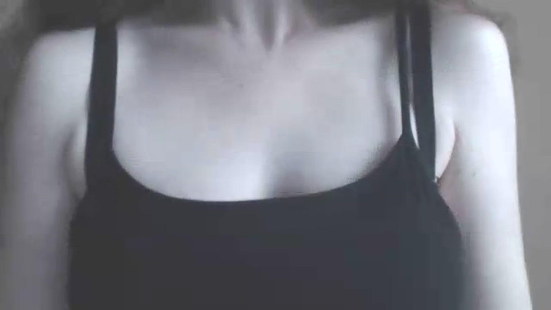 Gallery image thumbnail from FlamedAngel's myfreecams stream on, 08/09/2026, 09:09 image 7 of 20