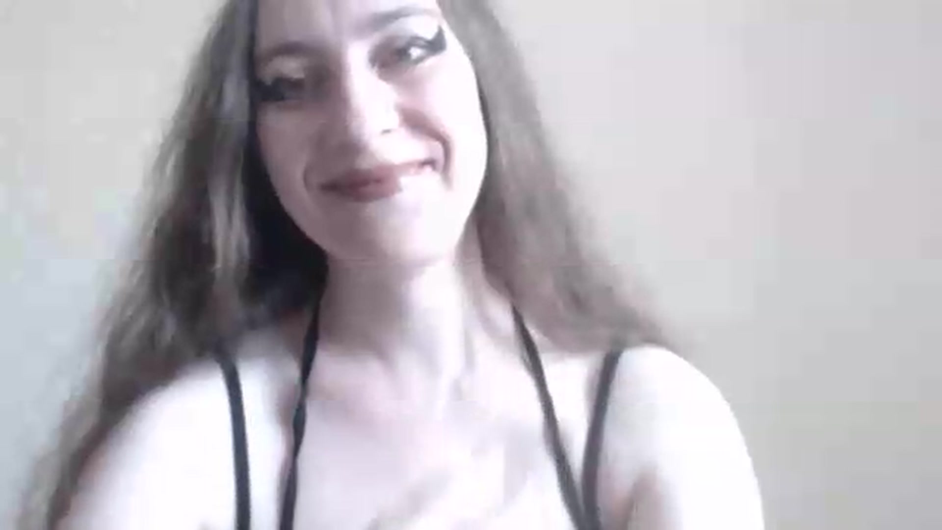 Gallery image thumbnail from FlamedAngel's myfreecams stream on, 08/18/2026, 08:33 image 5 of 20