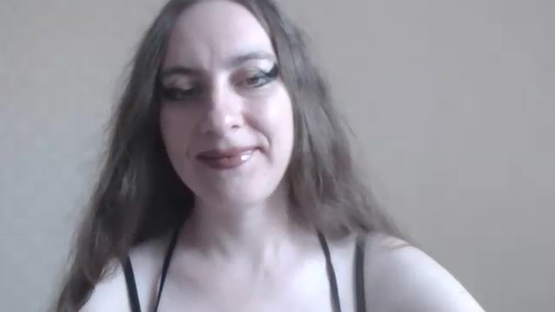 Gallery image thumbnail from FlamedAngel's myfreecams stream on, 08/19/2026, 08:07 image 4 of 20