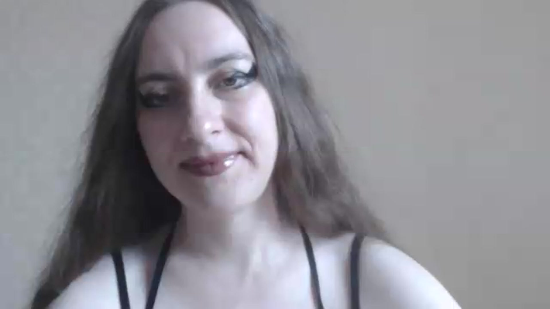 Gallery image thumbnail from FlamedAngel's myfreecams stream on, 08/19/2026, 08:07 image 9 of 20
