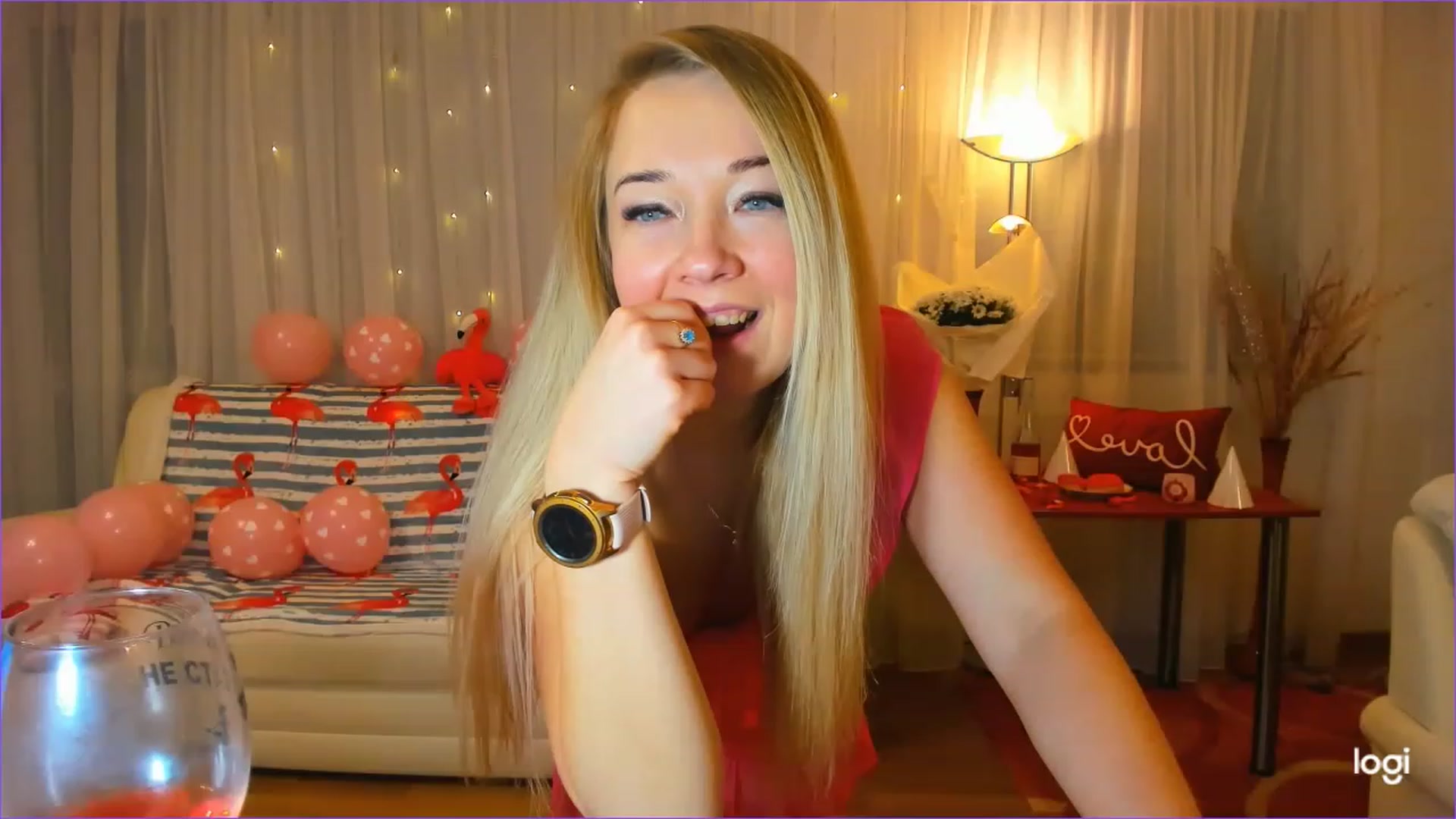 Gallery image thumbnail from FlamingoBday's myfreecams stream on, 02/06/2023, 21:35 image 4 of 20