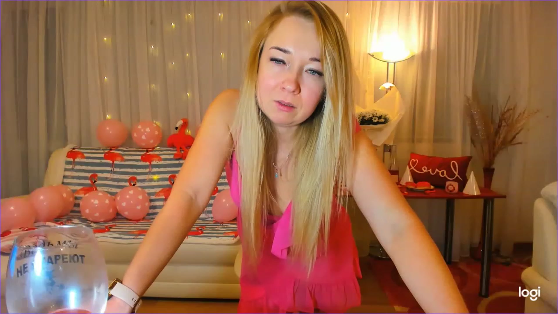 Gallery image thumbnail from FlamingoBday's myfreecams stream on, 02/06/2023, 21:35 image 6 of 20