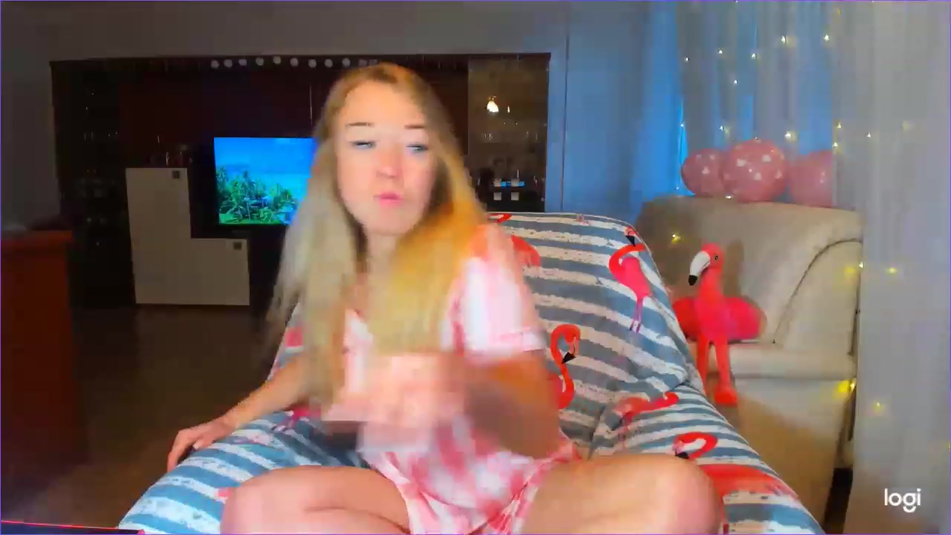 Gallery image thumbnail from FlamingoBday's myfreecams stream on, 02/07/2023, 16:03 image 13 of 20