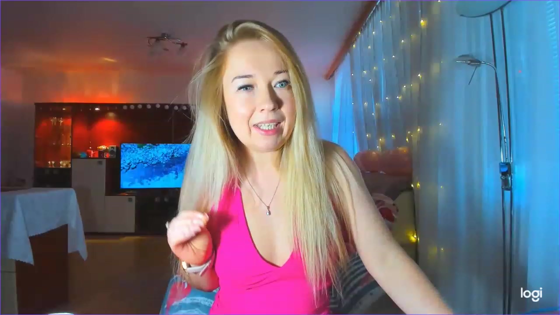 Gallery image thumbnail from FlamingoBday's myfreecams stream on, 02/10/2023, 15:43 image 13 of 20