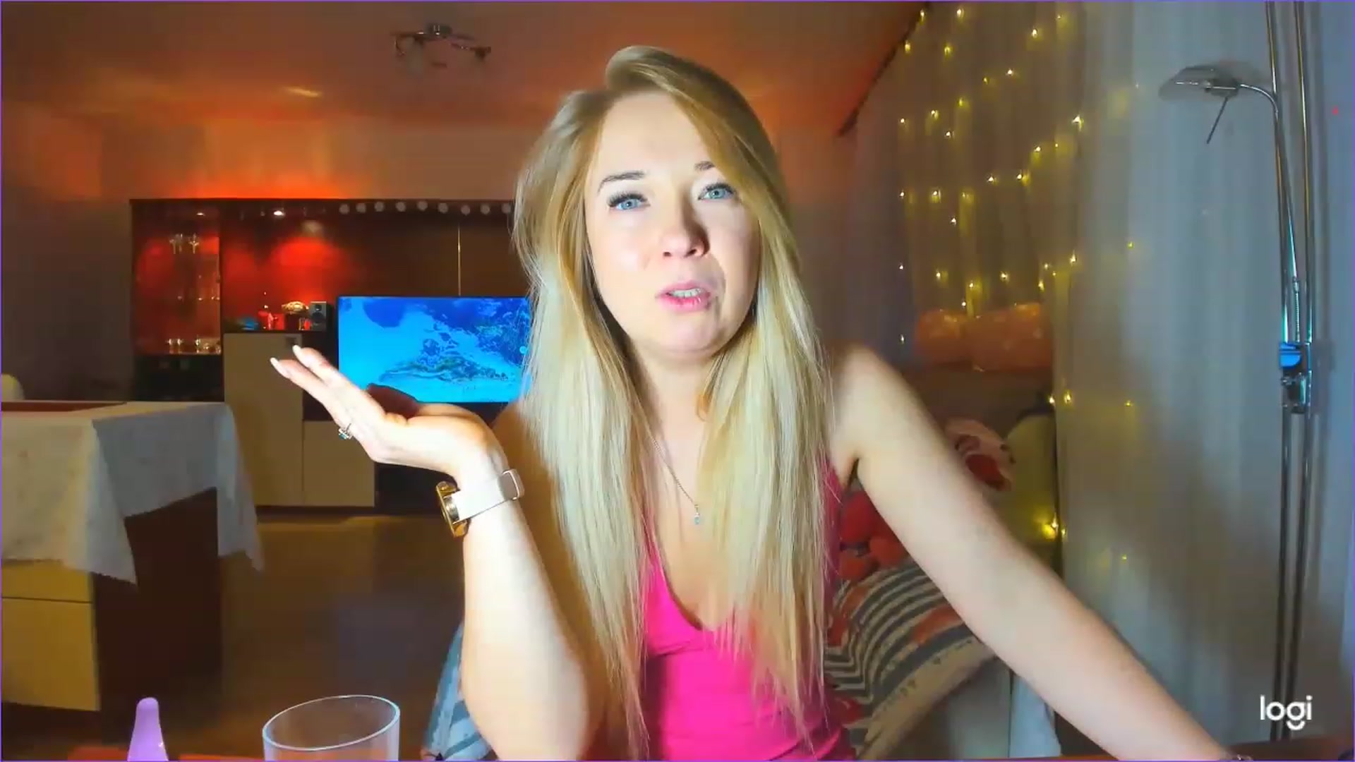 Gallery image thumbnail from FlamingoBday's myfreecams stream on, 02/10/2023, 16:30 image 8 of 20