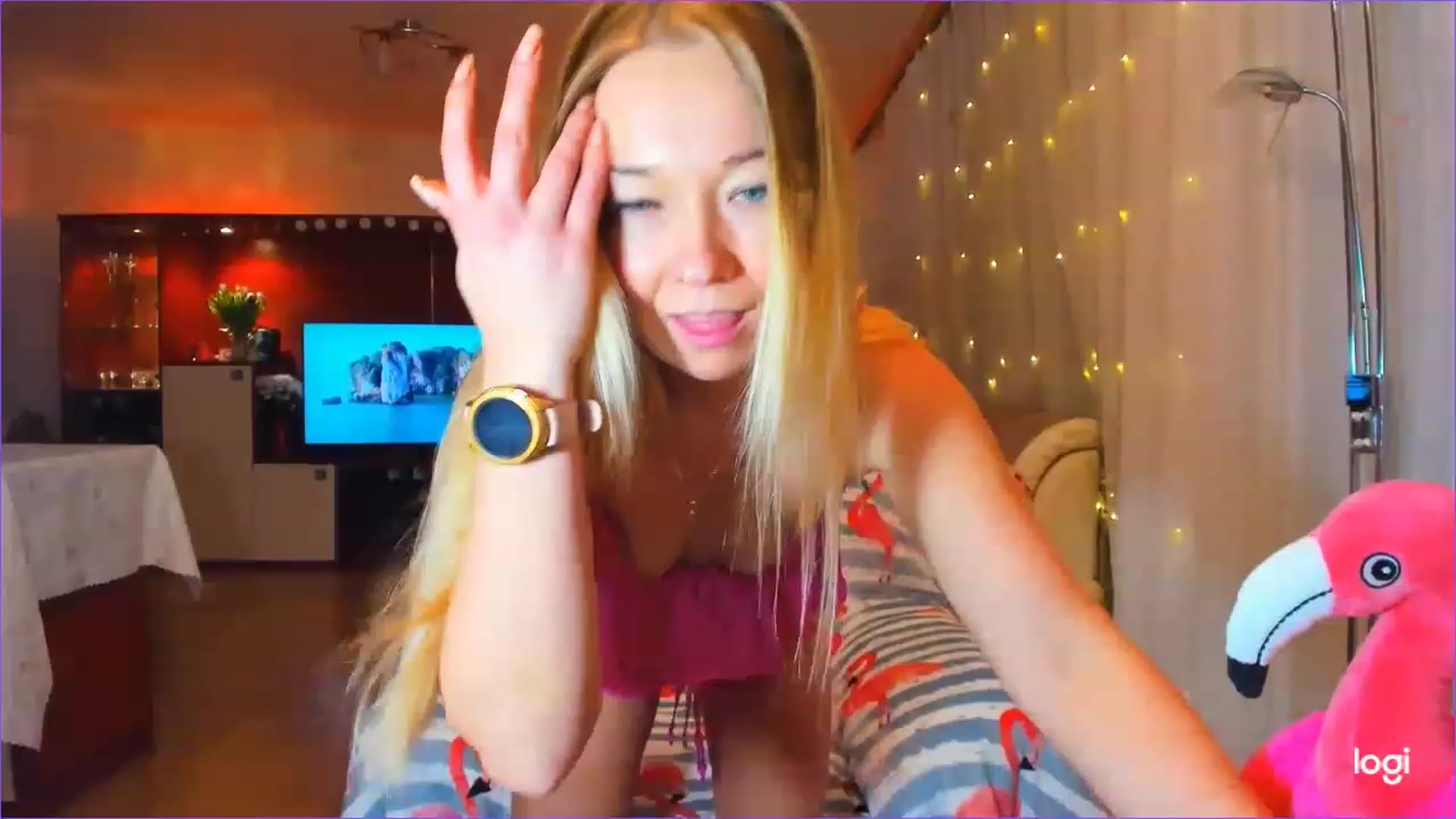 Gallery image thumbnail from FlamingoBday's myfreecams stream on, 02/15/2023, 23:04 image 11 of 20