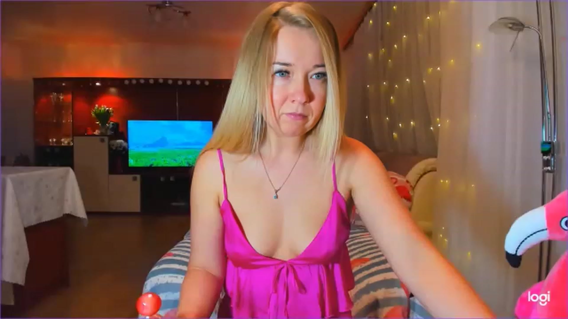 Gallery image thumbnail from FlamingoBday's myfreecams stream on, 02/15/2023, 23:21 image 1 of 20