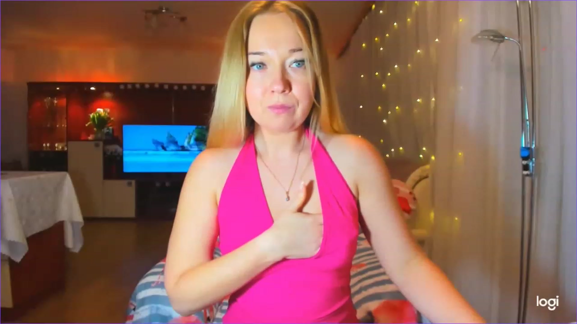 Gallery image thumbnail from FlamingoBday's myfreecams stream on, 02/18/2023, 24:40 image 19 of 20