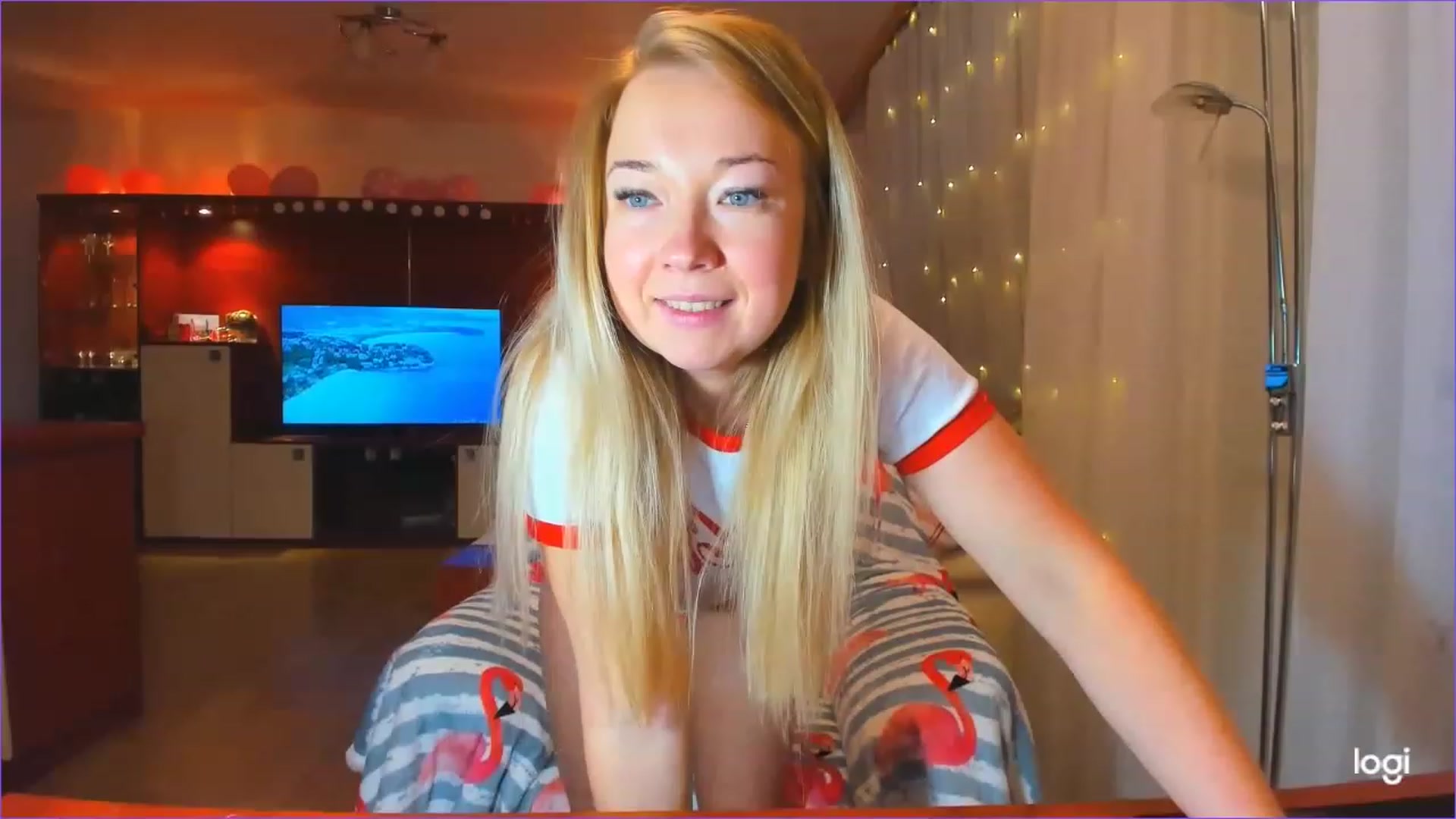 Gallery image thumbnail from FlamingoBday's myfreecams stream on, 02/20/2023, 22:23 image 2 of 20
