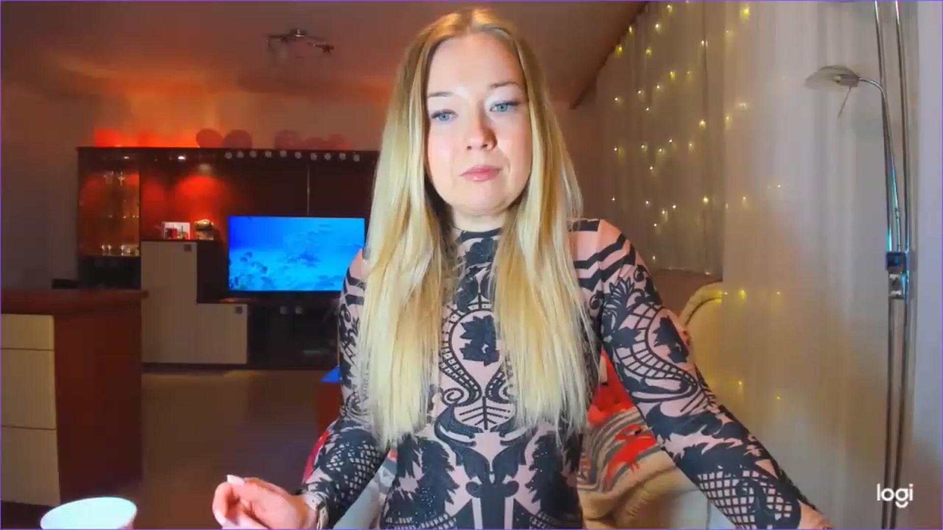Gallery image thumbnail from FlamingoBday's myfreecams stream on, 02/22/2023, 21:09 image 7 of 20