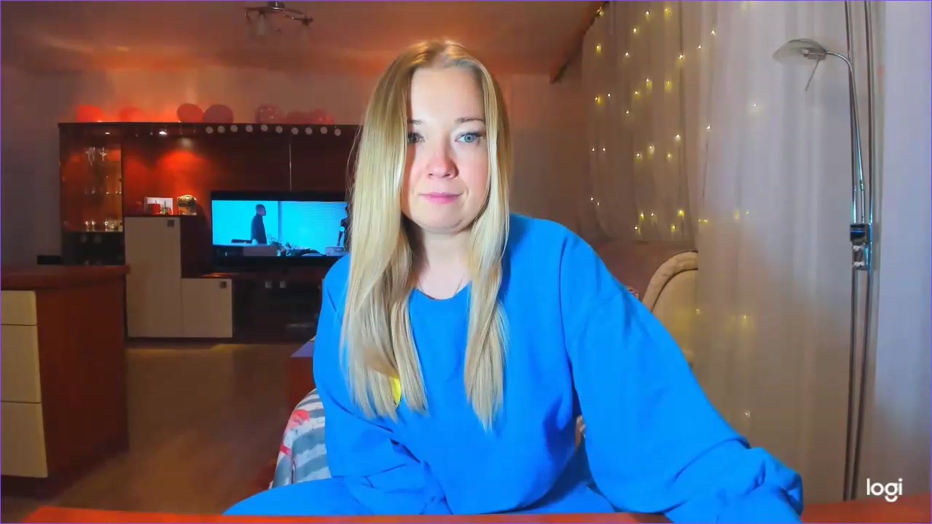 Gallery image thumbnail from FlamingoBday's myfreecams stream on, 02/24/2023, 01:53 image 9 of 20