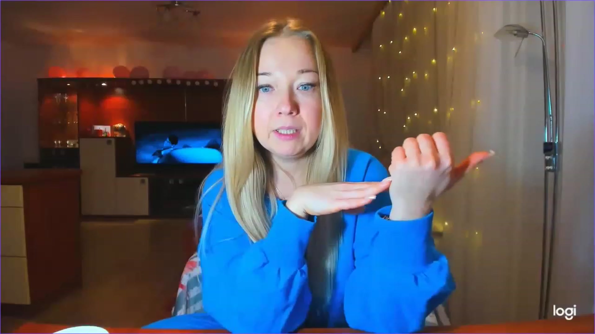 Gallery image thumbnail from FlamingoBday's myfreecams stream on, 02/24/2023, 01:53 image 3 of 20