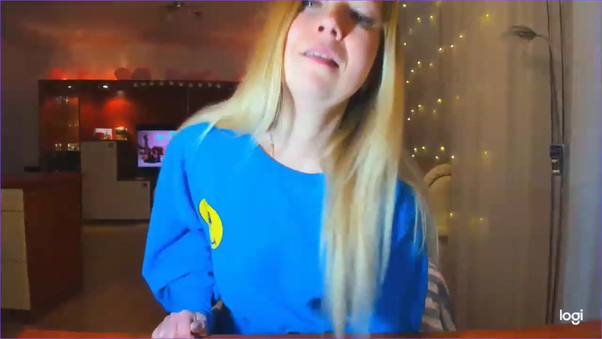 Gallery image thumbnail from FlamingoBday's myfreecams stream on, 02/24/2023, 01:53 image 14 of 20