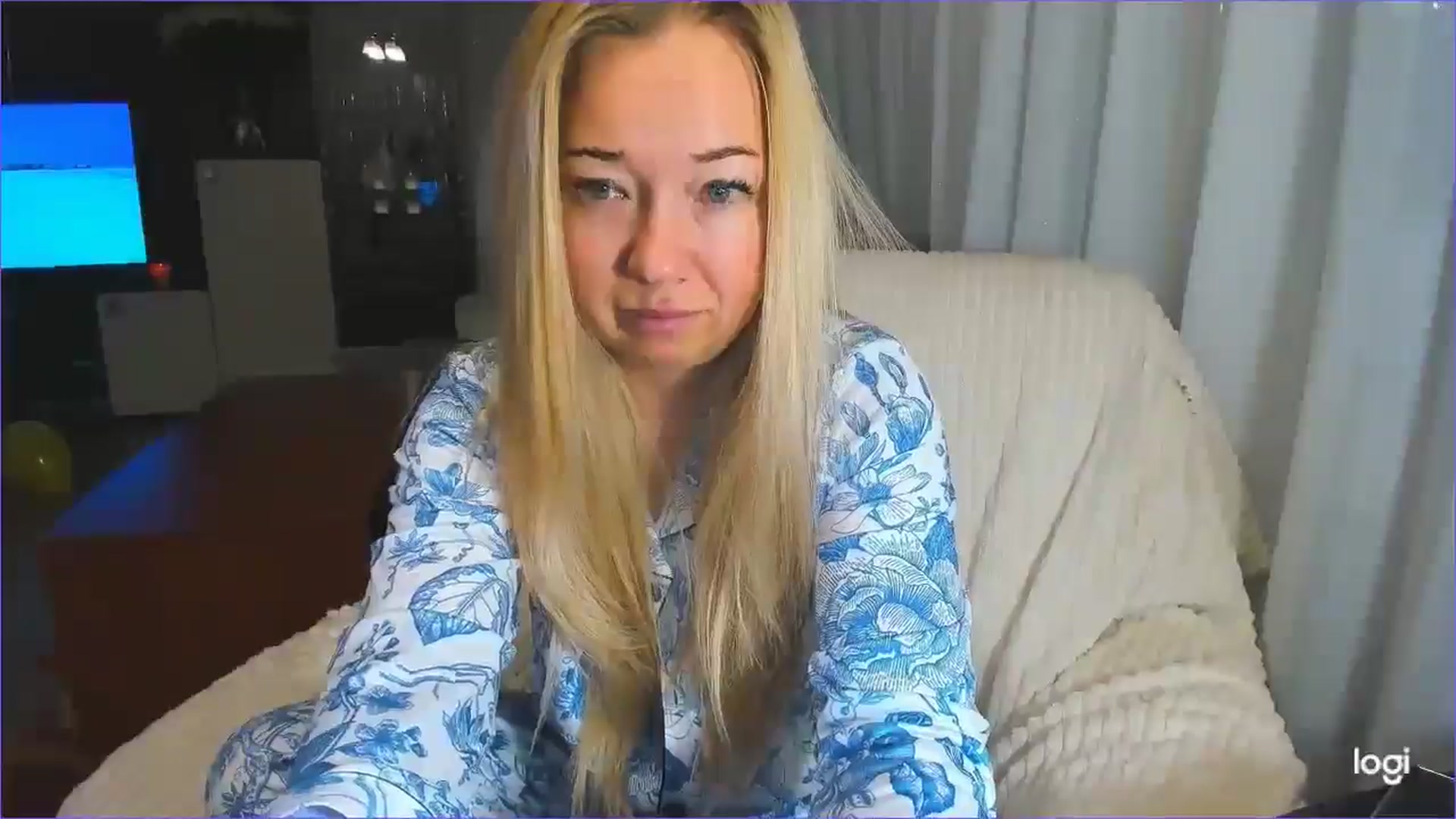 Gallery image thumbnail from FlamingoBday's myfreecams stream on, 02/07/2025, 24:27 image 5 of 20