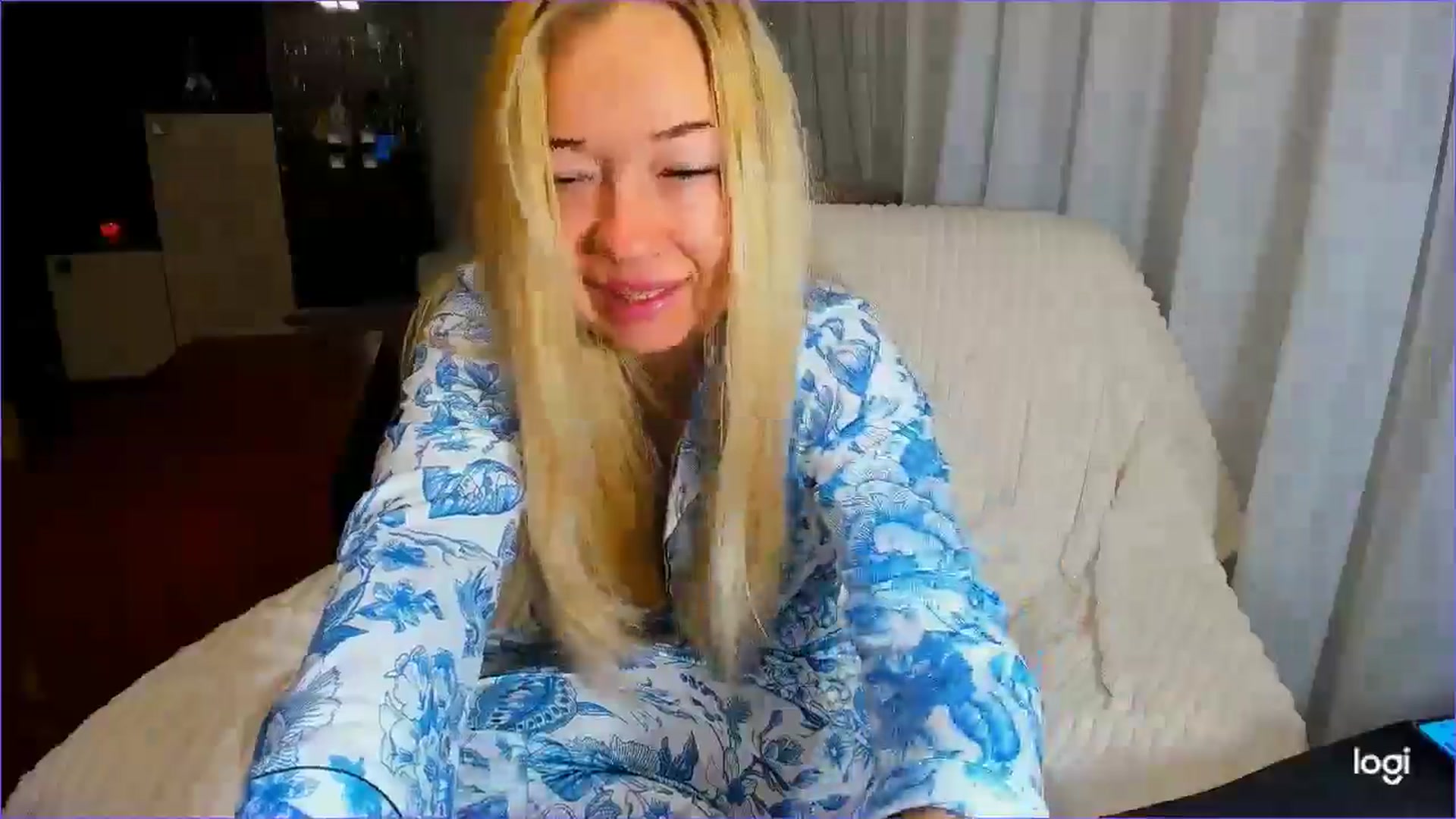 Gallery image thumbnail from FlamingoBday's myfreecams stream on, 02/07/2025, 01:38 image 7 of 20