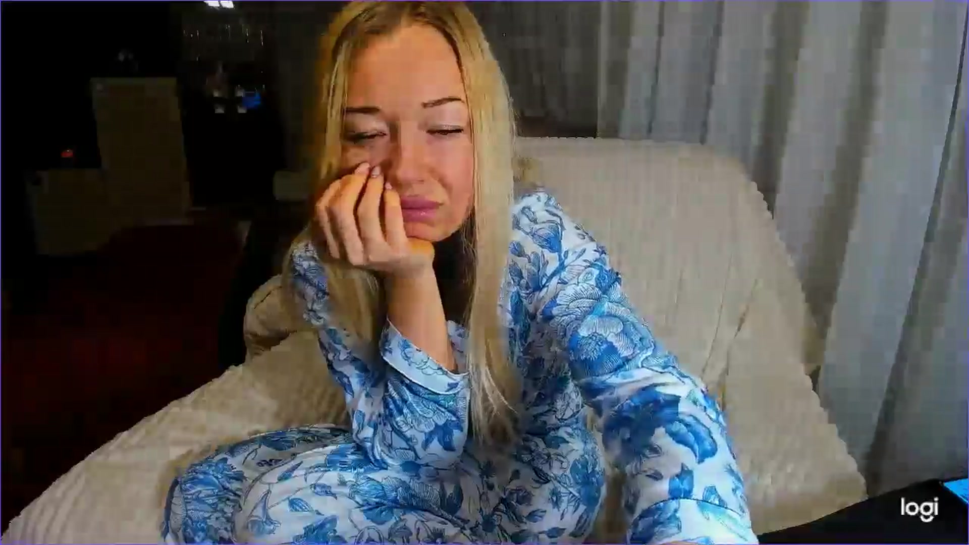 Gallery image thumbnail from FlamingoBday's myfreecams stream on, 02/07/2025, 01:38 image 8 of 20