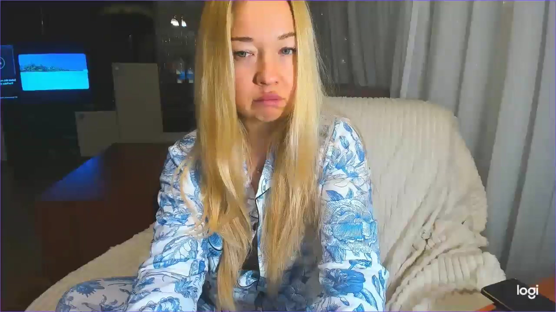 Gallery image thumbnail from FlamingoBday's myfreecams stream on, 02/10/2025, 23:02 image 19 of 20