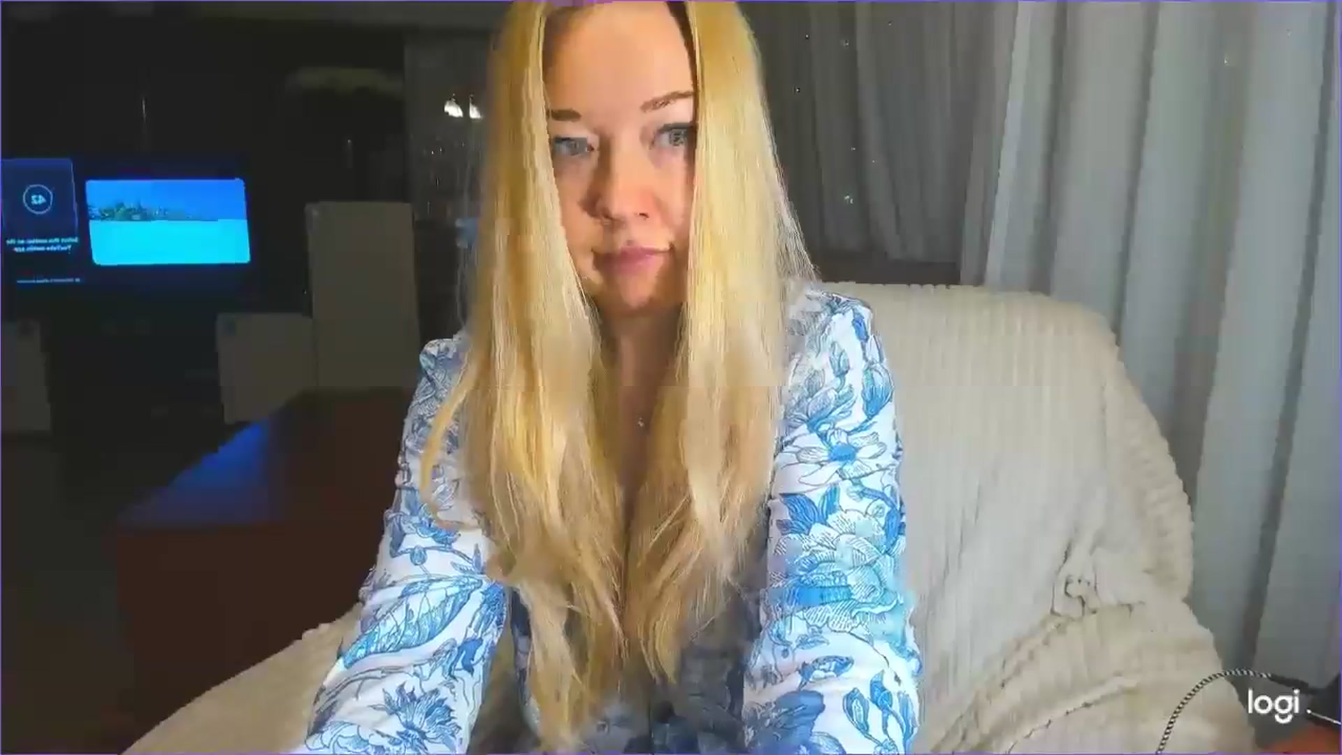 Gallery image thumbnail from FlamingoBday's myfreecams stream on, 02/10/2025, 23:02 image 5 of 20