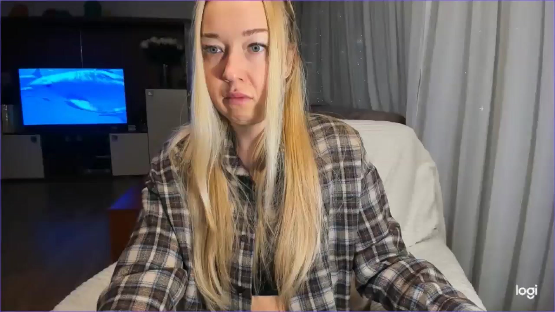 Gallery image thumbnail from FlamingoBday's myfreecams stream on, 02/13/2025, 22:32 image 1 of 20