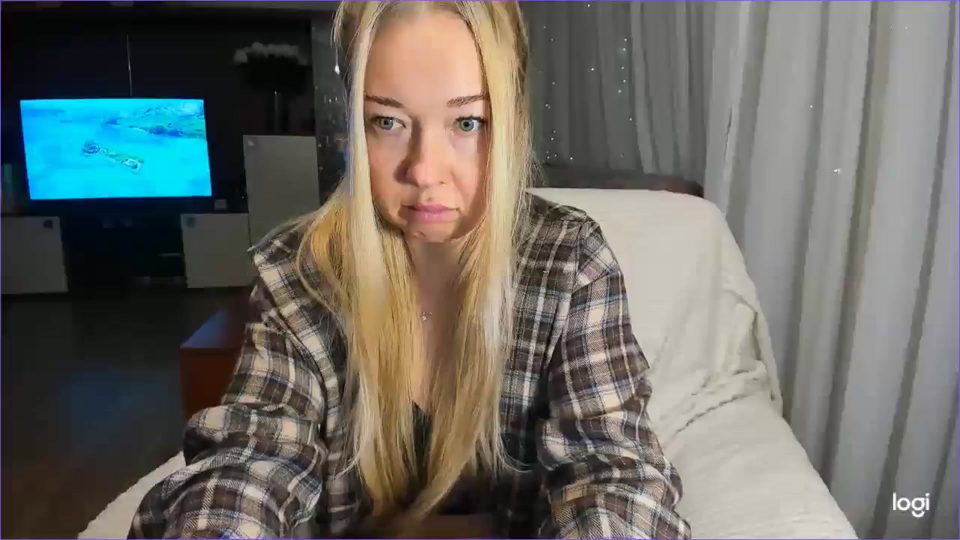 Gallery image thumbnail from FlamingoBday's myfreecams stream on, 02/14/2025, 01:24 image 2 of 20