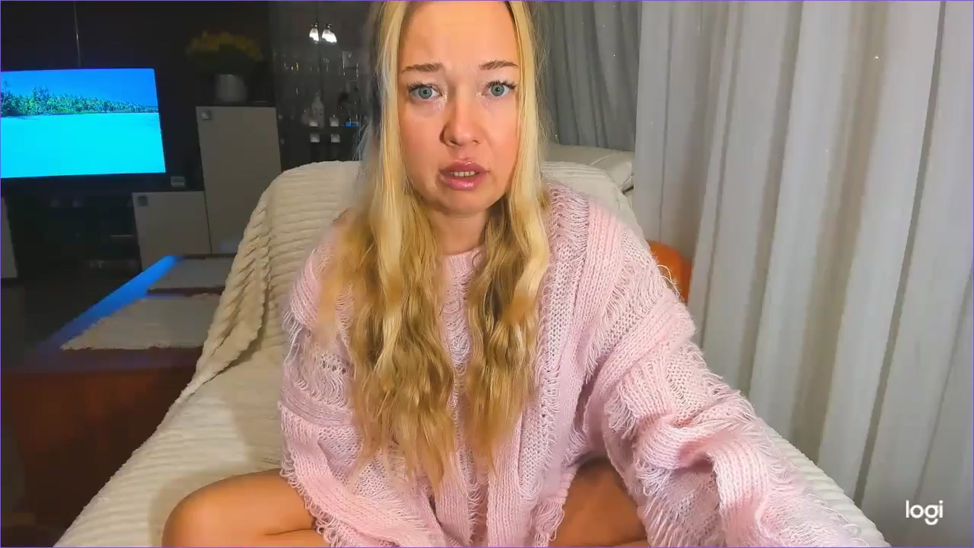 Gallery image thumbnail from FlamingoBday's myfreecams stream on, 02/20/2025, 24:04 image 13 of 20