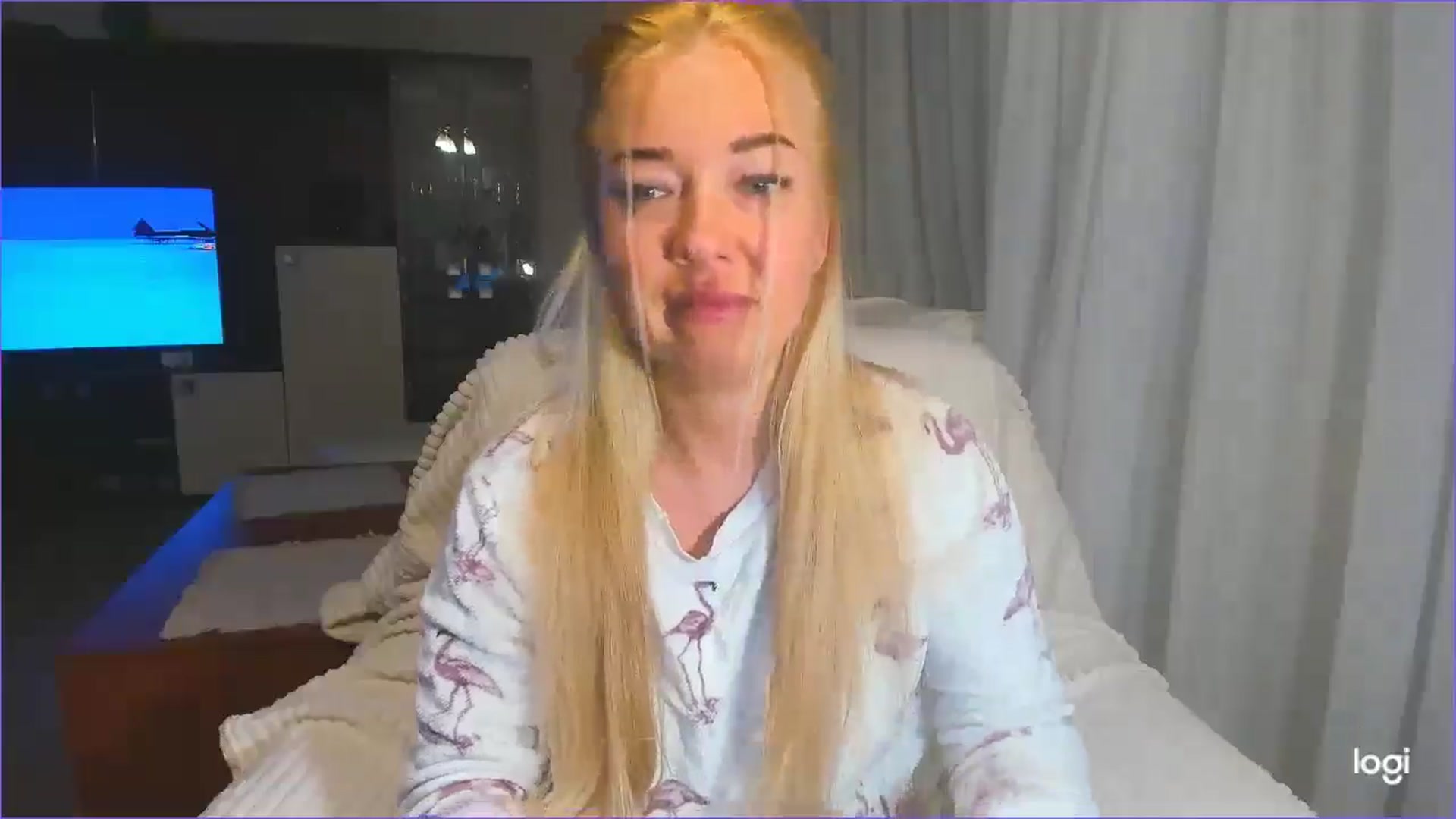 Gallery image thumbnail from FlamingoBday's myfreecams stream on, 02/28/2025, 02:45 image 11 of 20