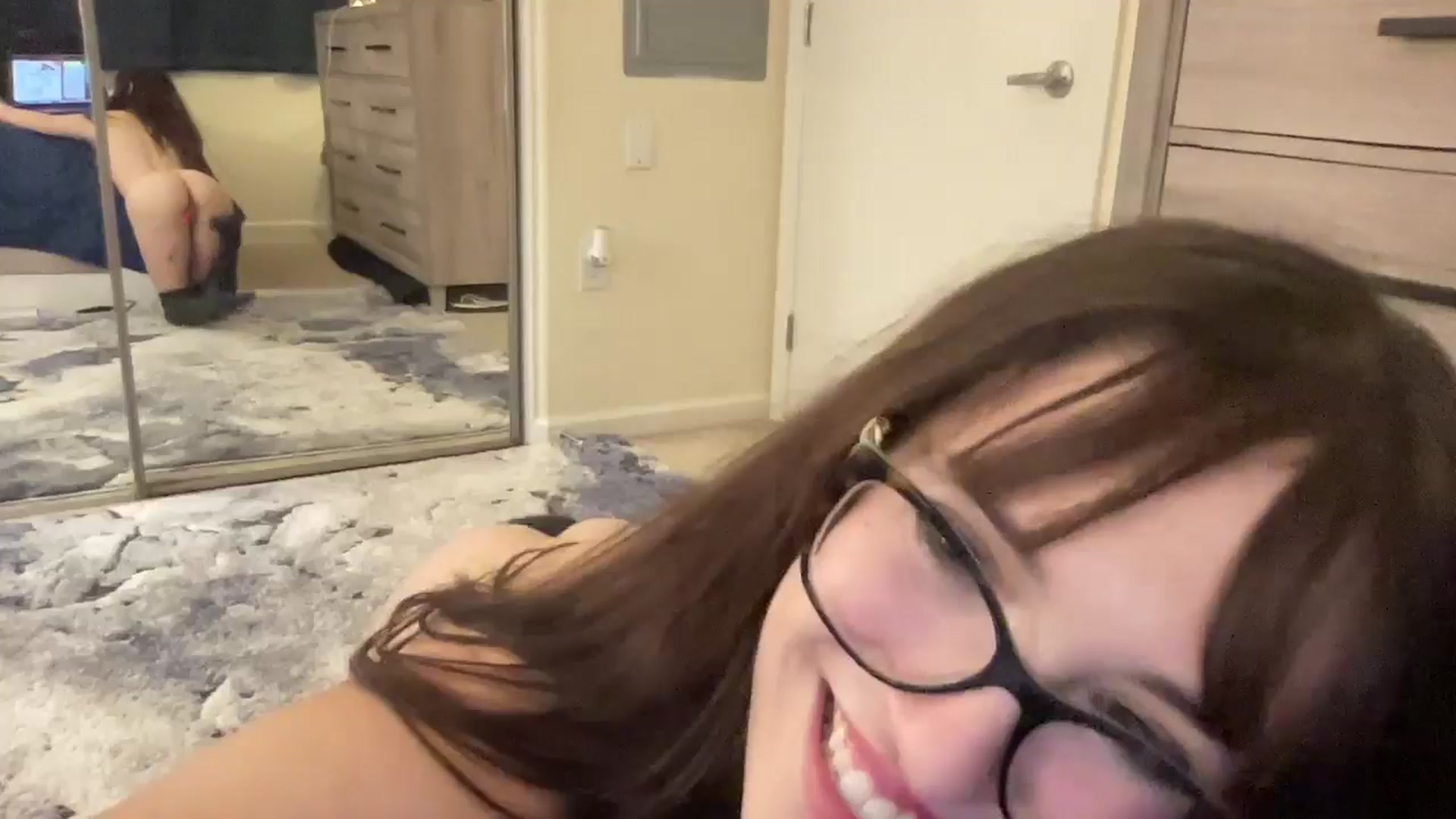 Gallery image thumbnail from FlamingoBooty's myfreecams stream on, 08/09/2024, 01:01 image 17 of 20
