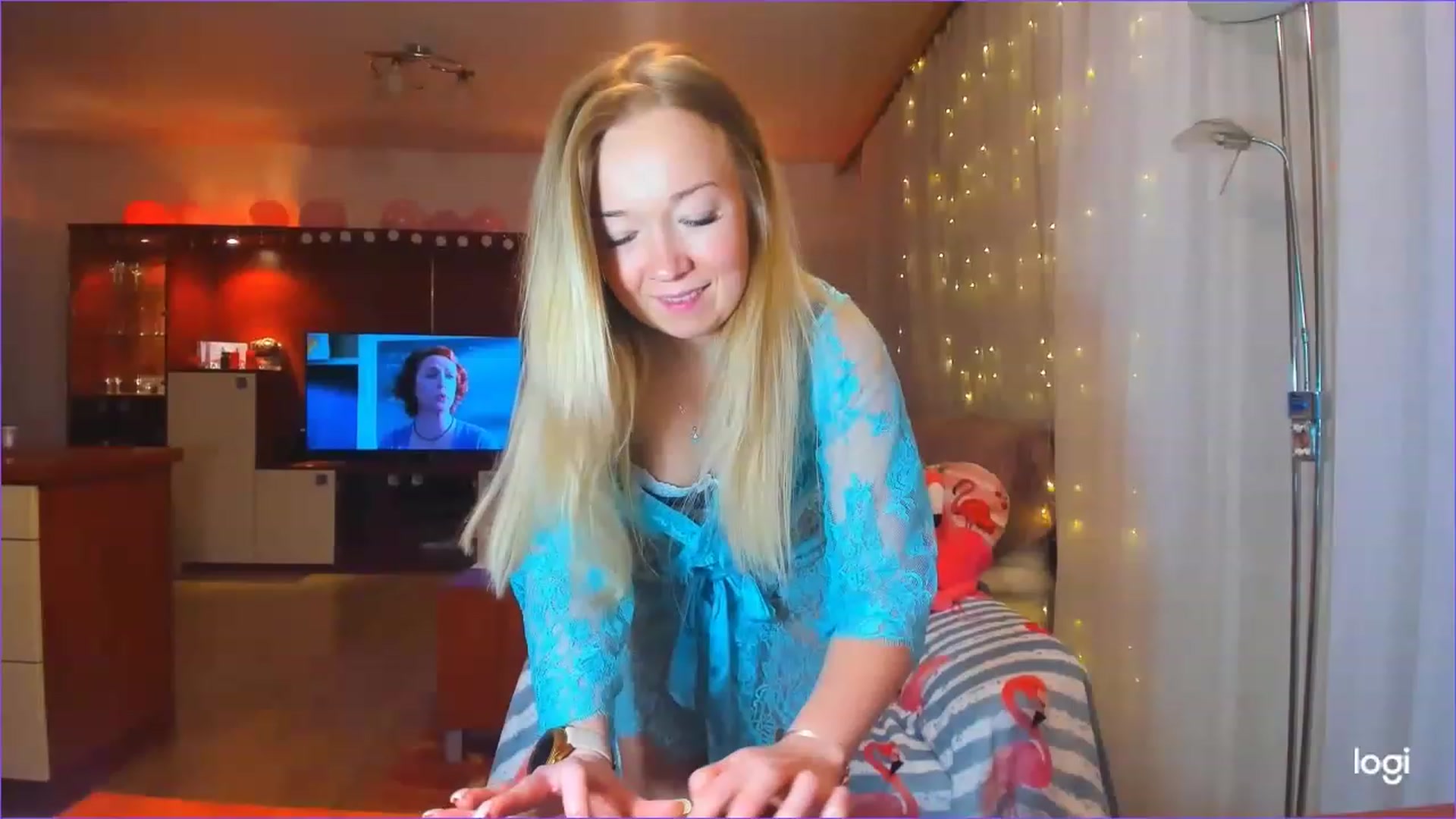 Gallery image thumbnail from FlamingoDream's myfreecams stream on, 02/28/2023, 21:11 image 6 of 20