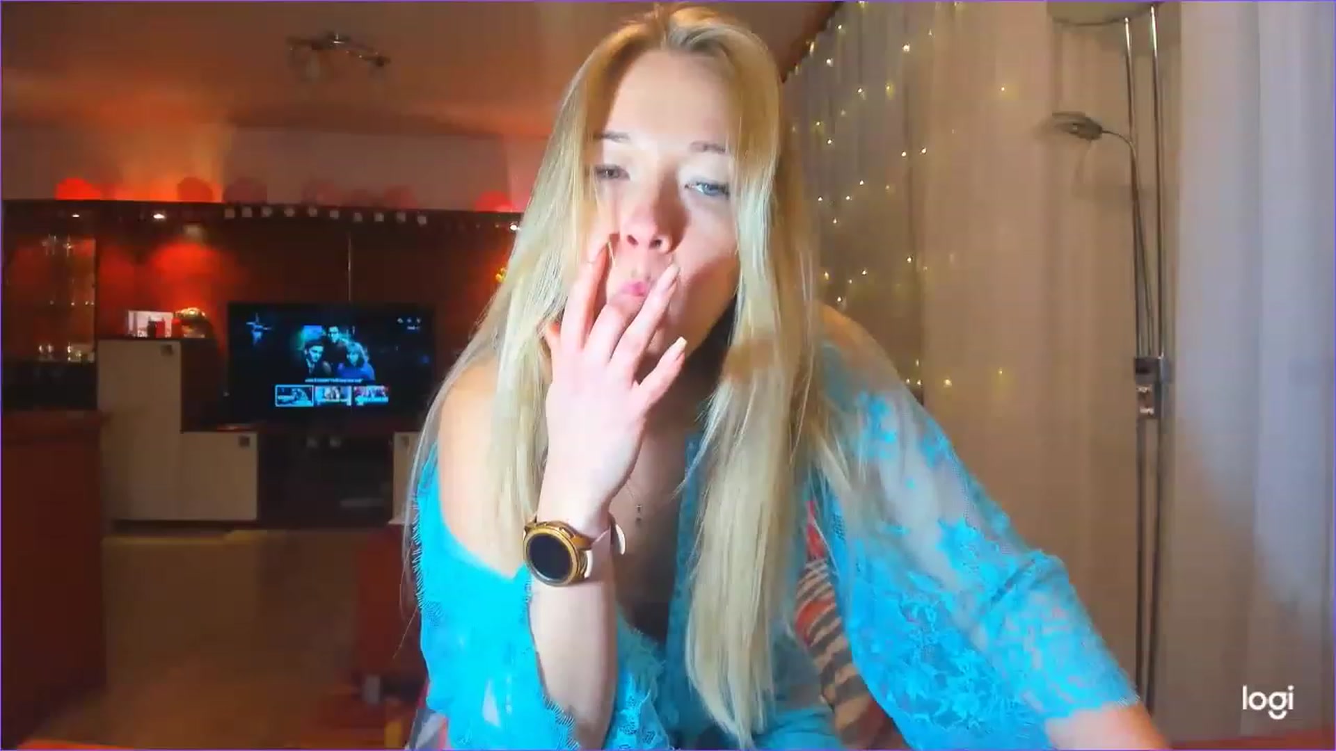 Gallery image thumbnail from FlamingoDream's myfreecams stream on, 02/28/2023, 22:20 image 4 of 20