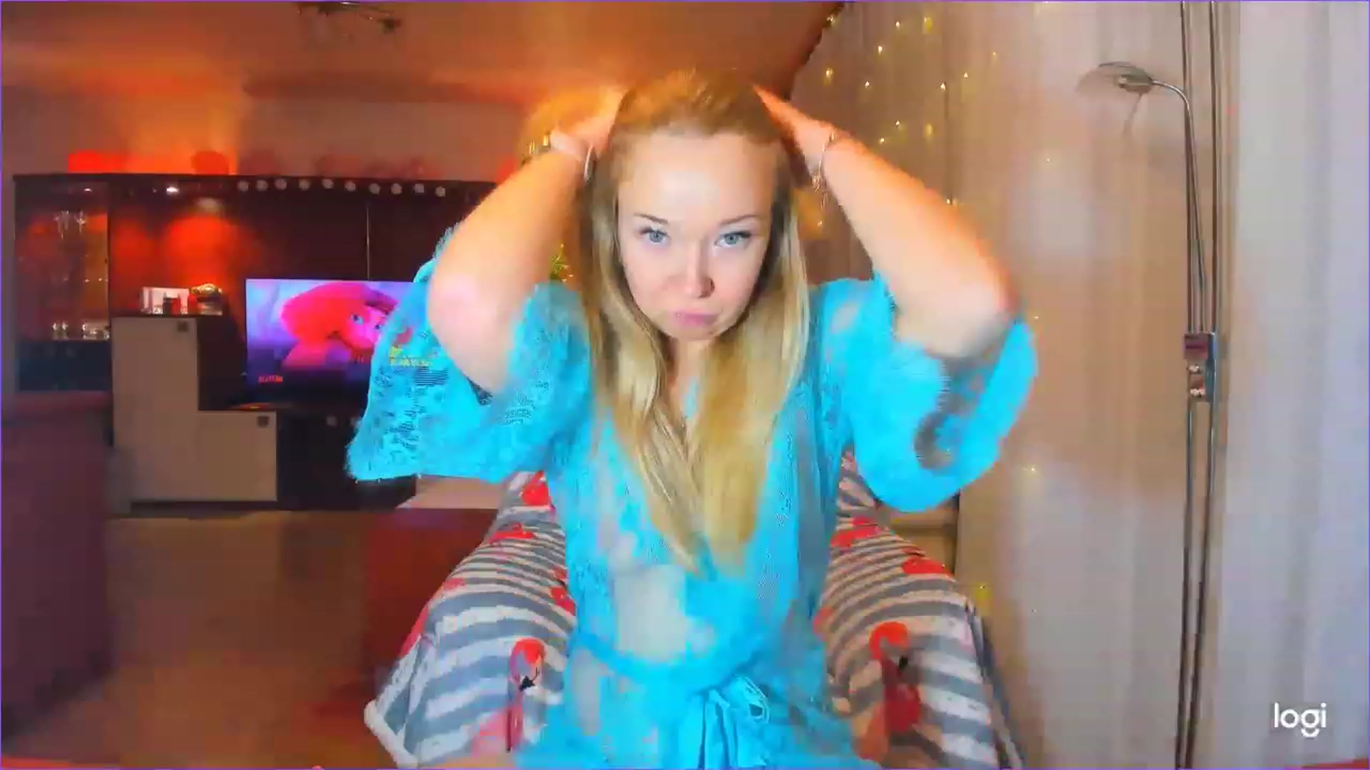 Gallery image thumbnail from FlamingoDream's myfreecams stream on, 03/01/2023, 24:42 image 18 of 20