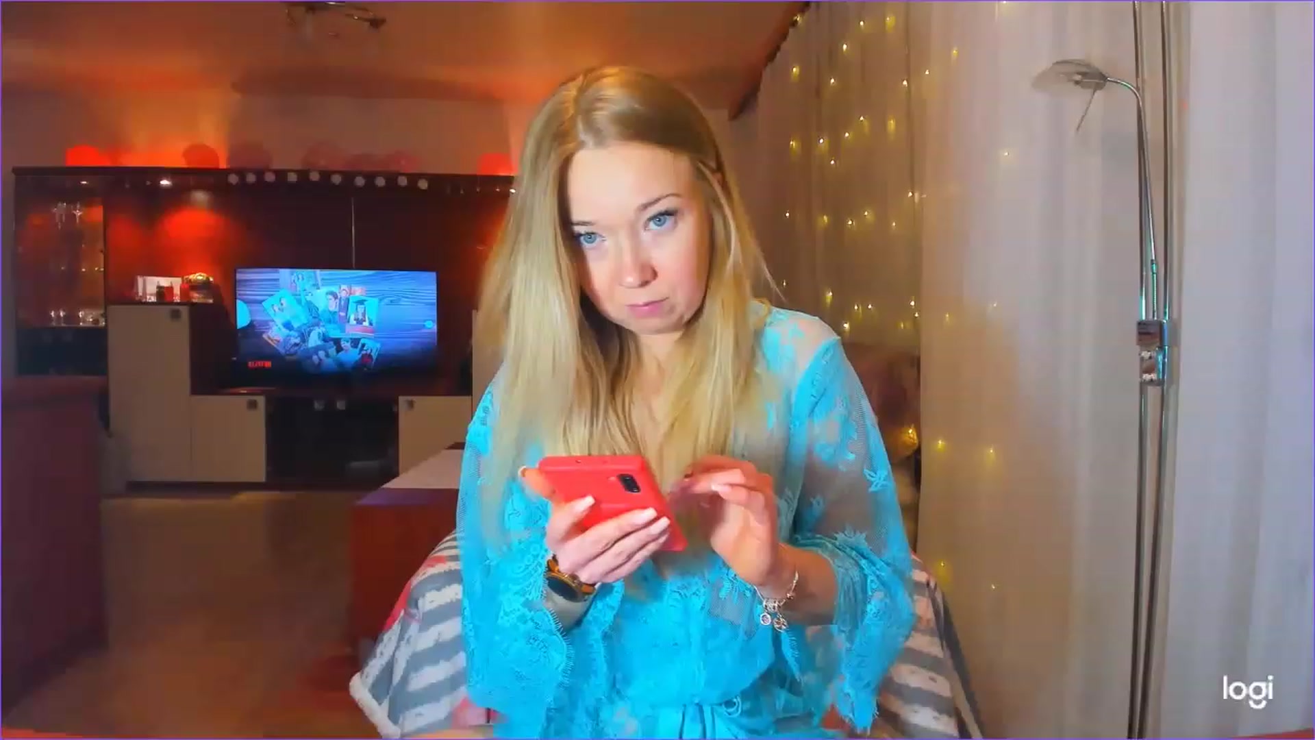Gallery image thumbnail from FlamingoDream's myfreecams stream on, 03/01/2023, 24:42 image 19 of 20